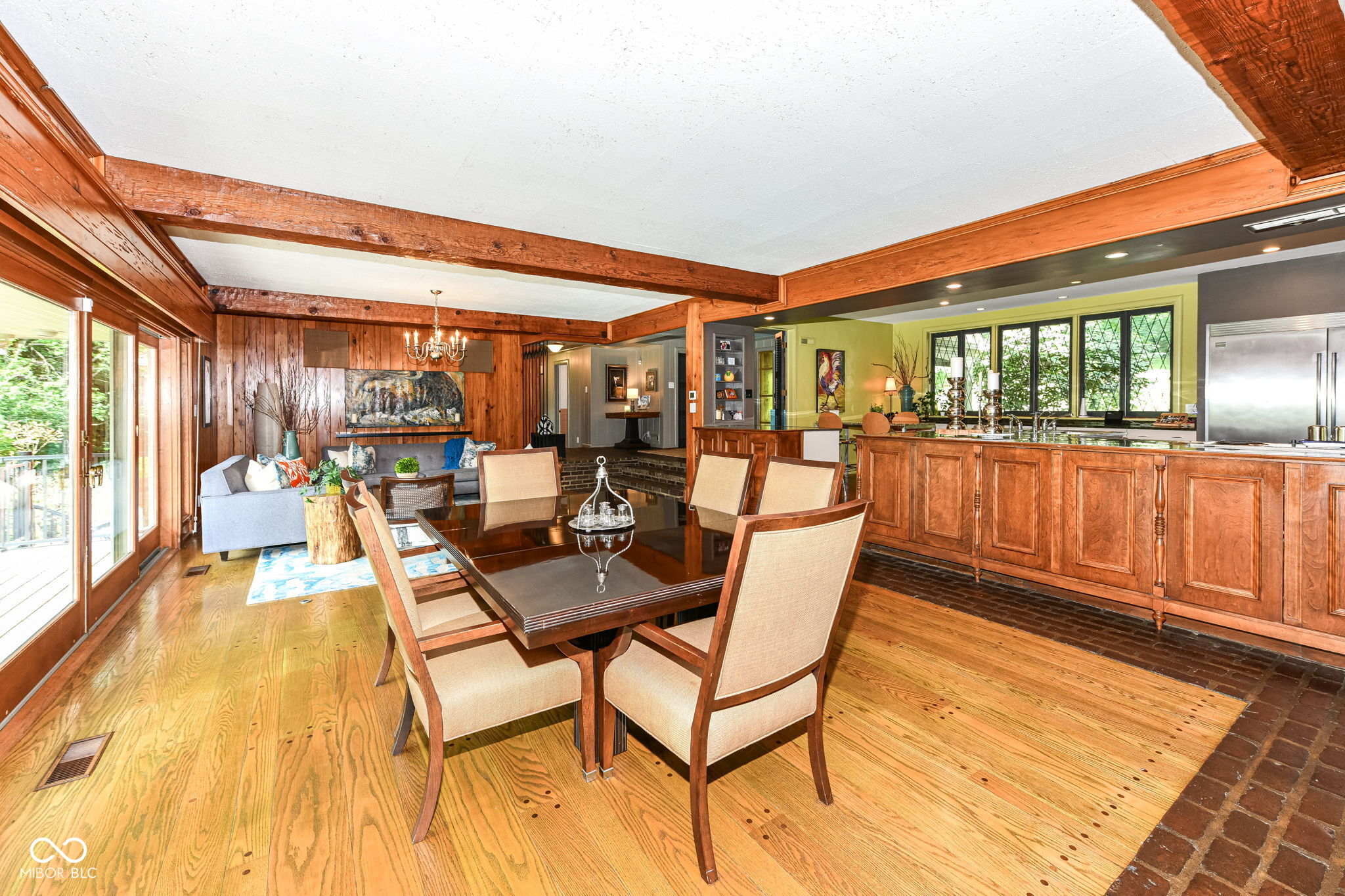 5250 E 56th Street