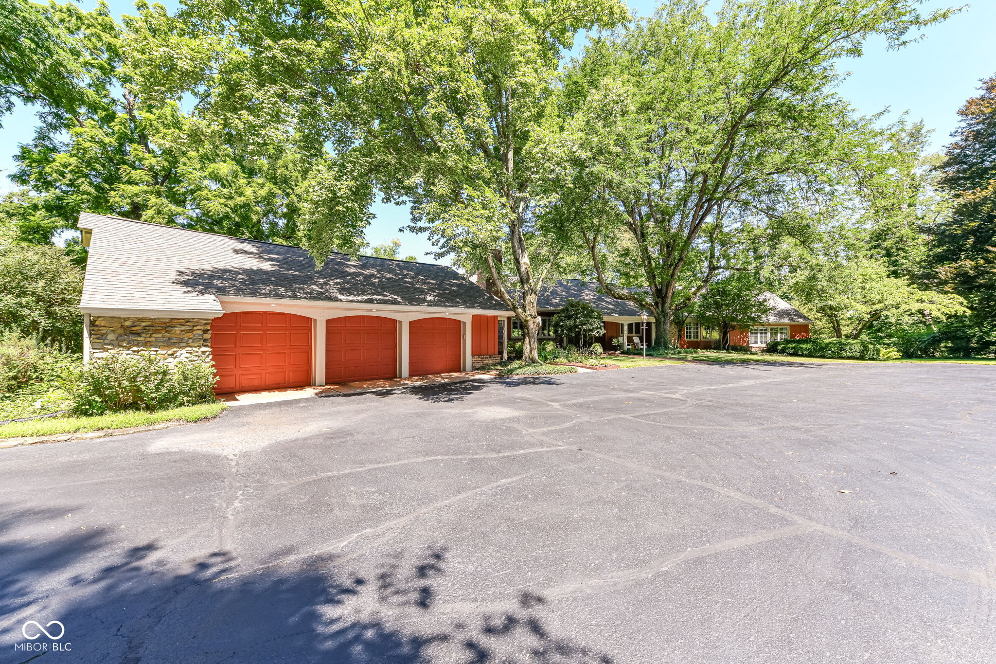 5250 E 56th Street