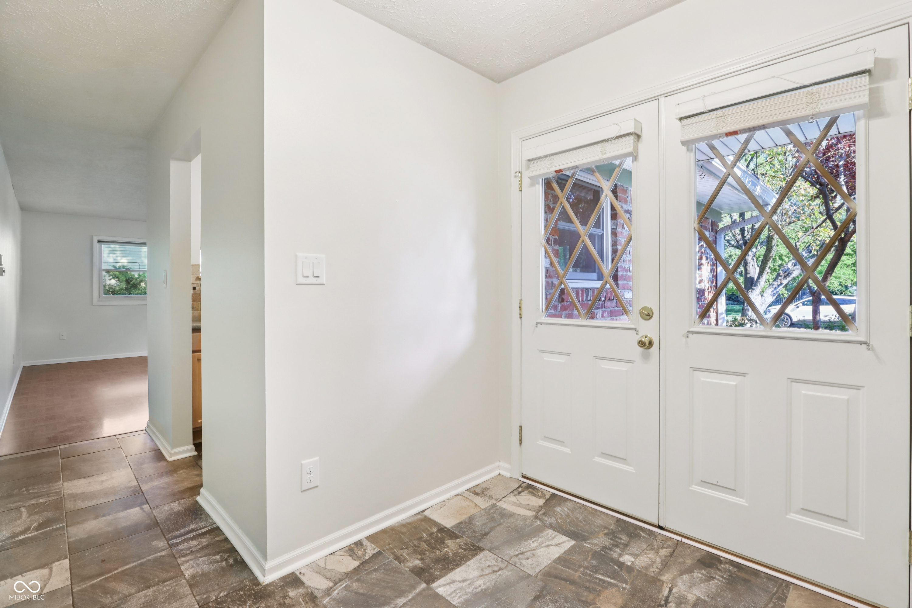 513 Concord Lane
