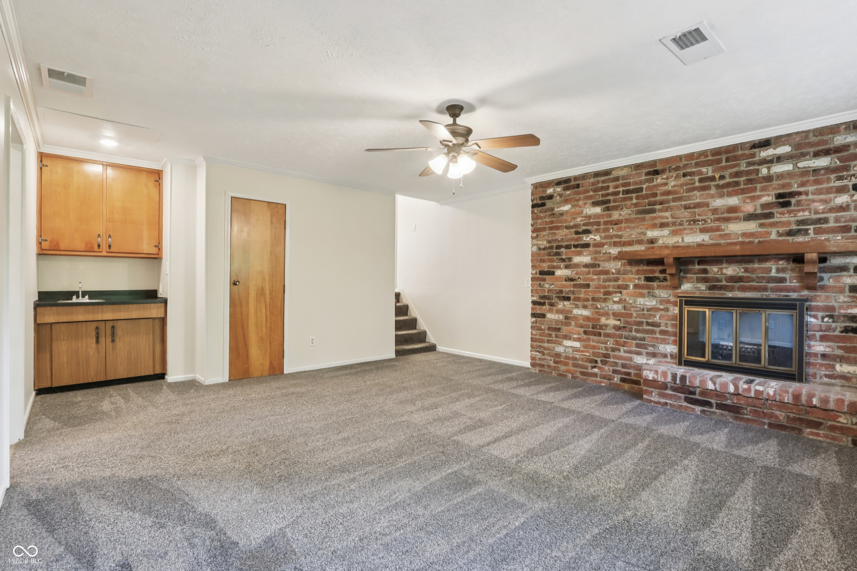 513 Concord Lane
