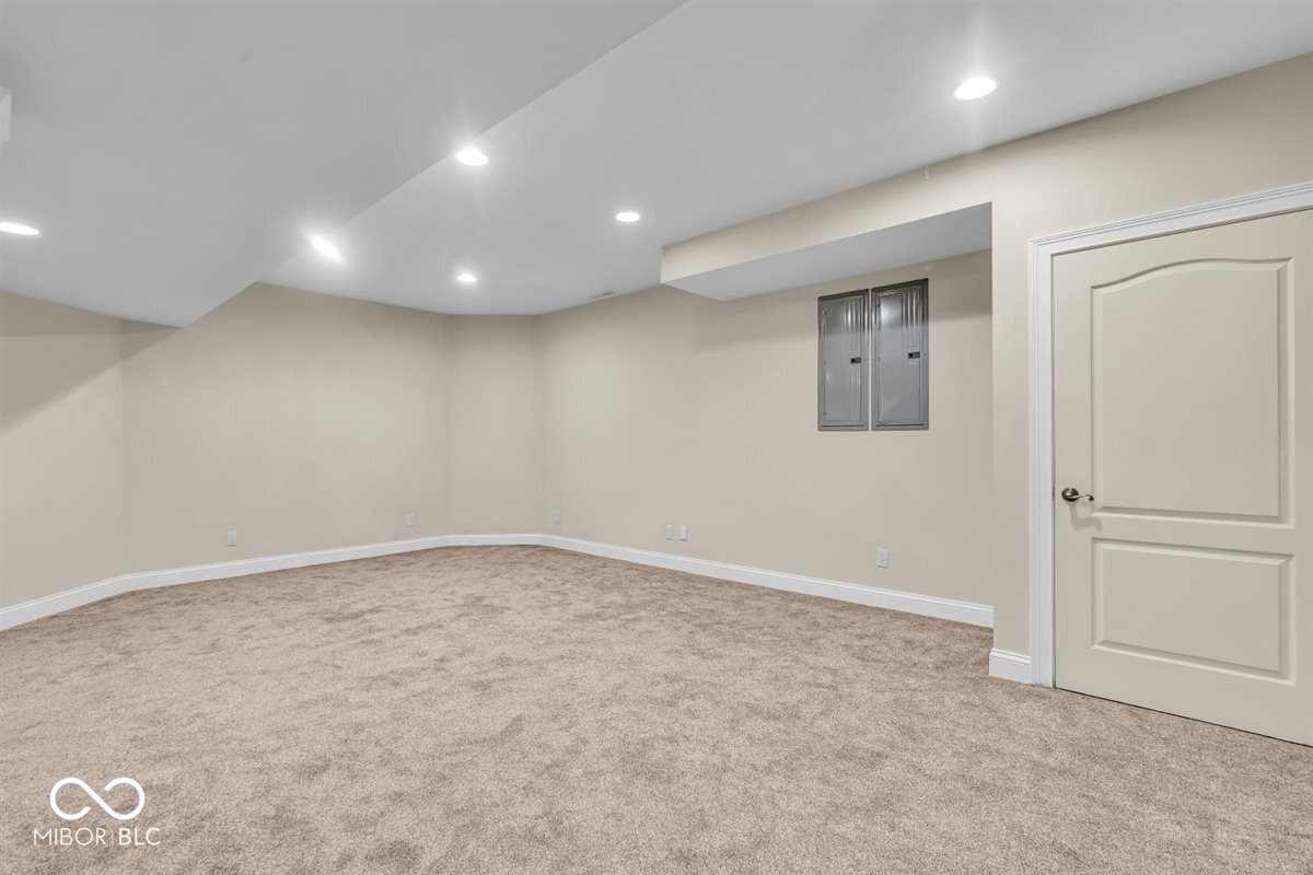 6522 Stockwell Drive