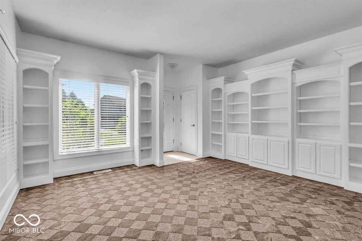 6522 Stockwell Drive