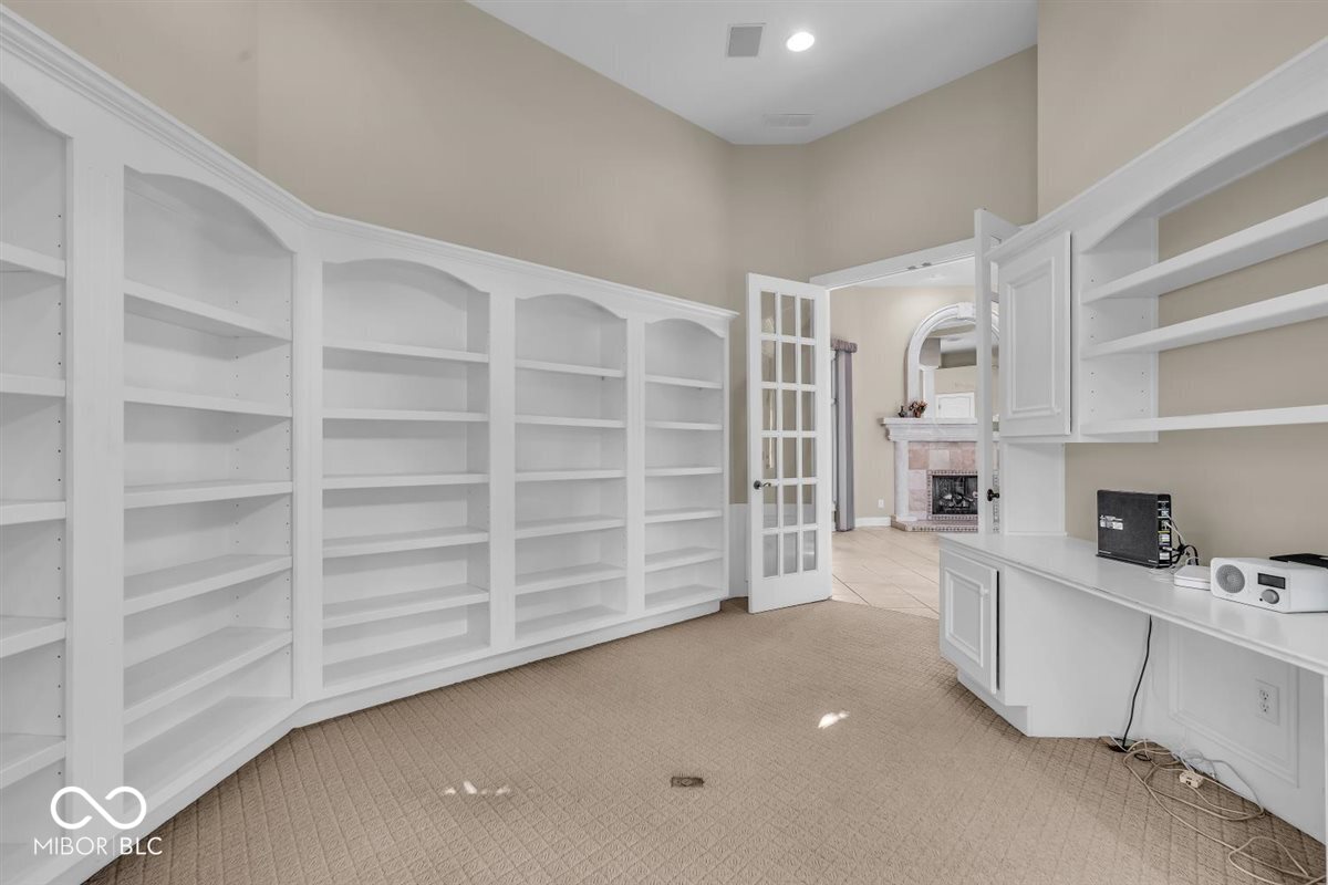 6522 Stockwell Drive