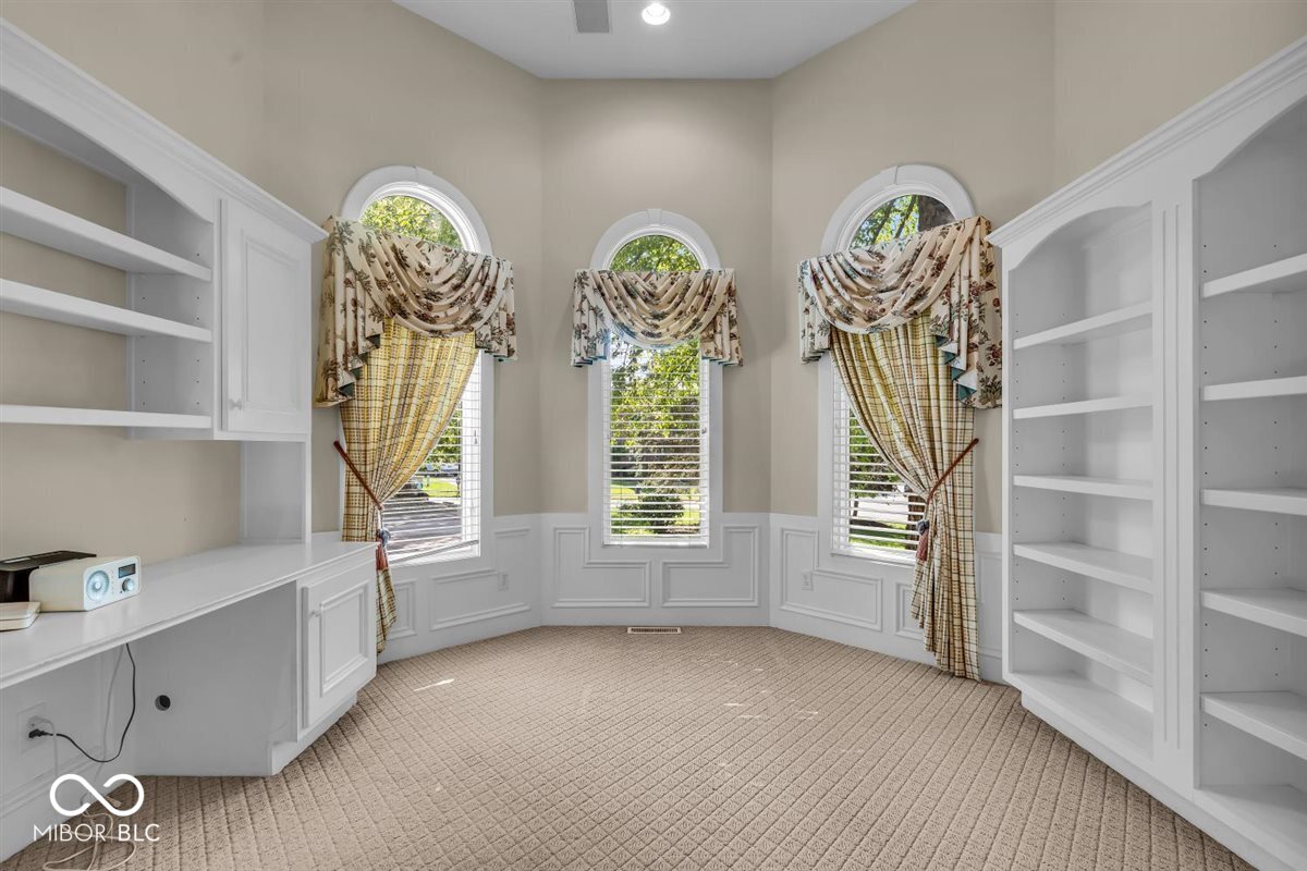 6522 Stockwell Drive
