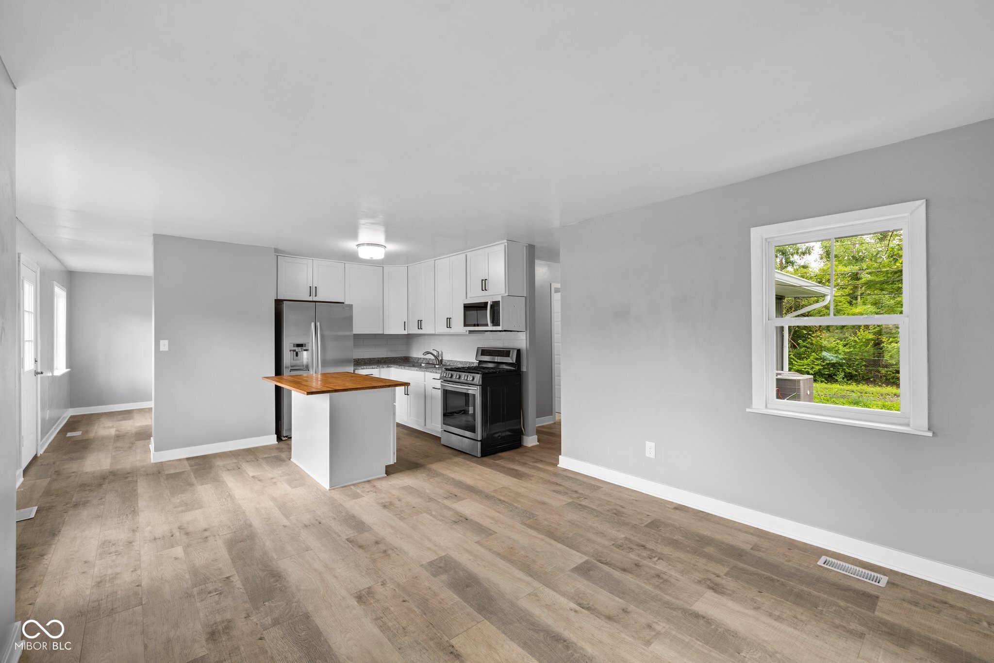 9319 Rochelle Drive