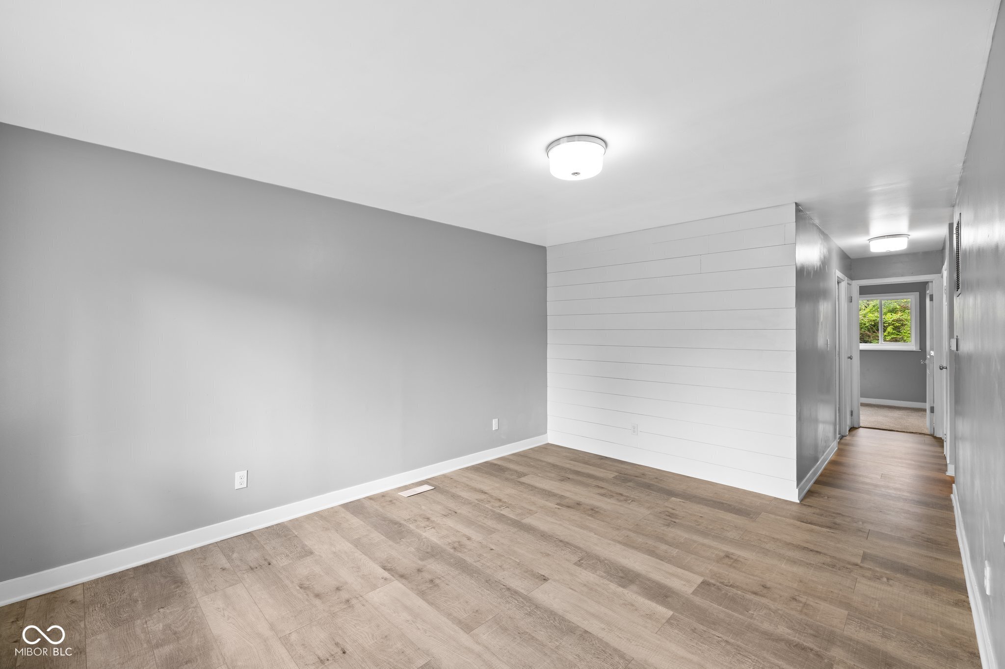 9319 Rochelle Drive