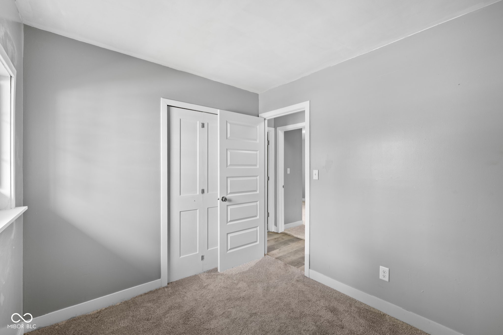 9319 Rochelle Drive