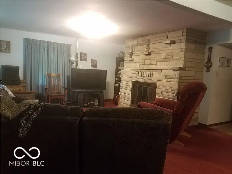18378 Southeastern Parkway