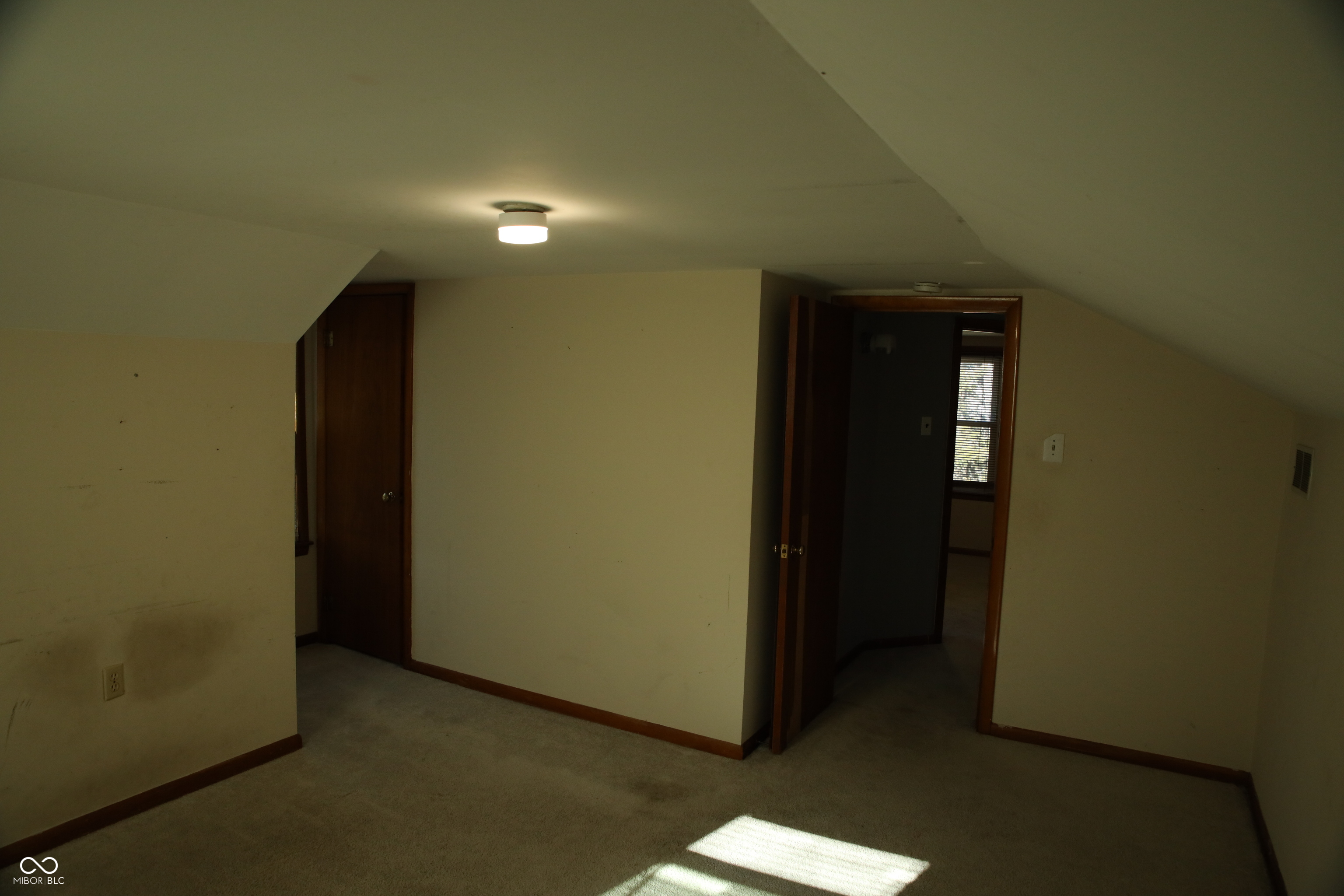 18378 Southeastern Parkway