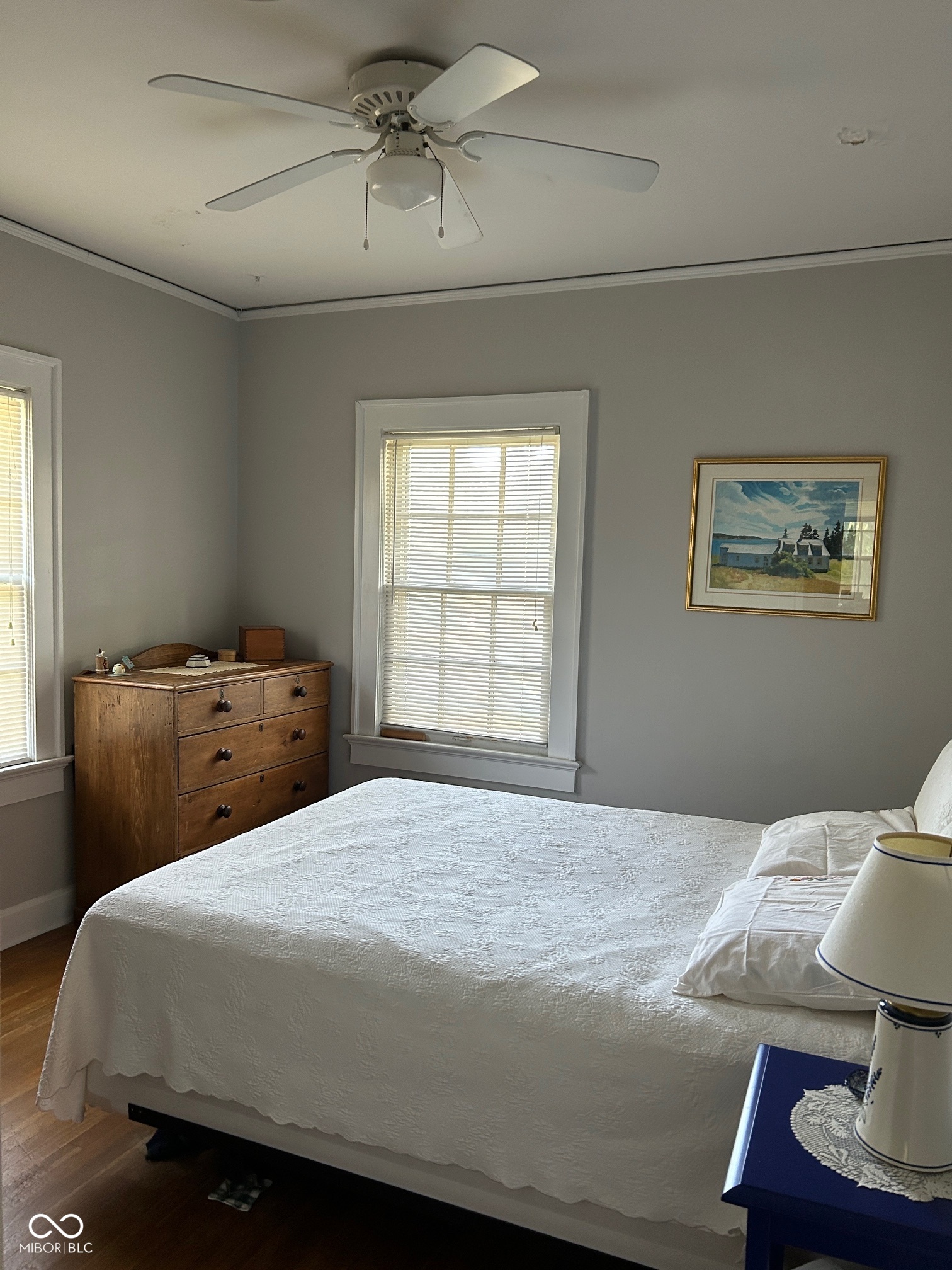 5245 Central Avenue Unit: 4