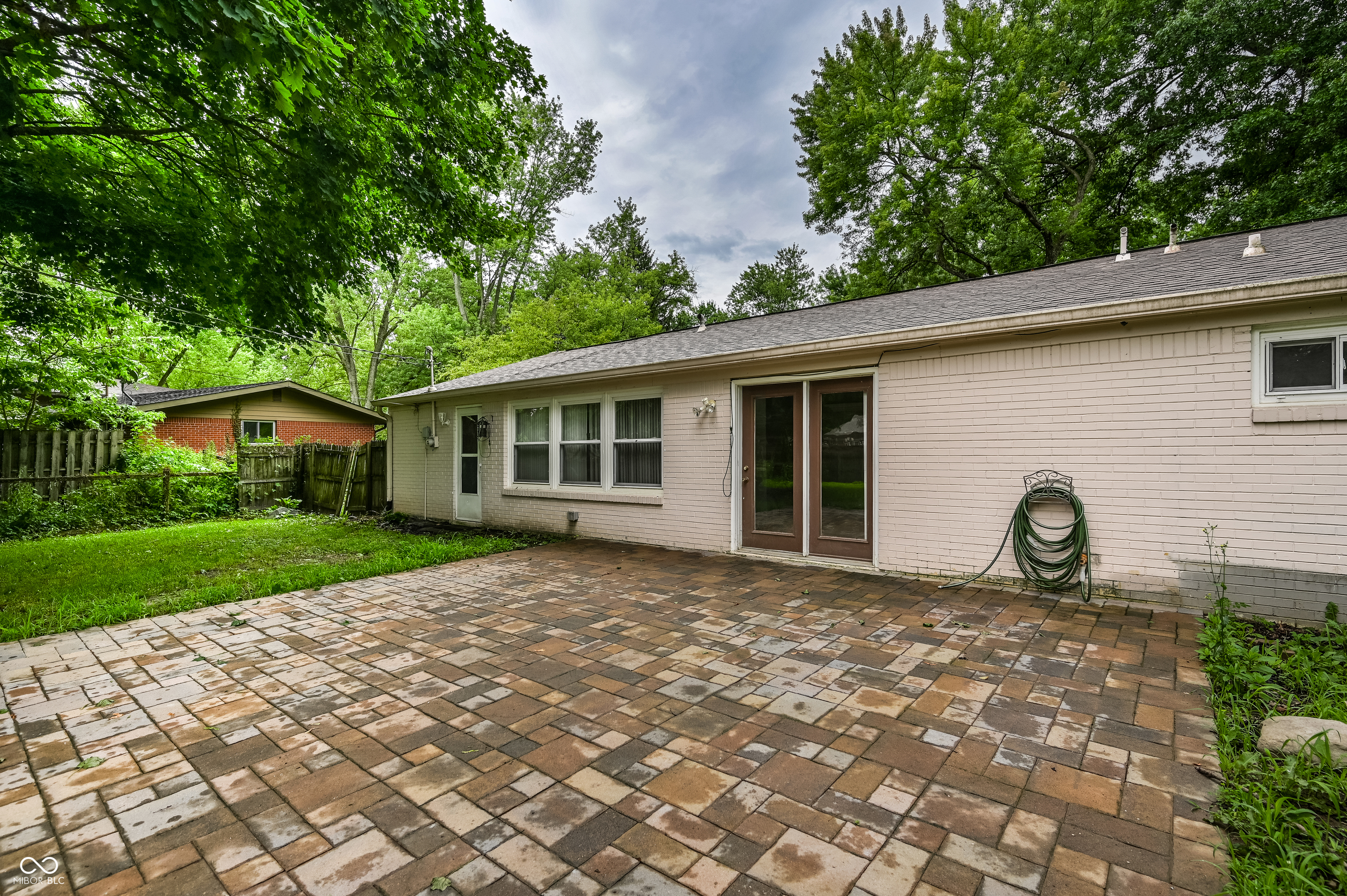10155 Orchard Park Drive W