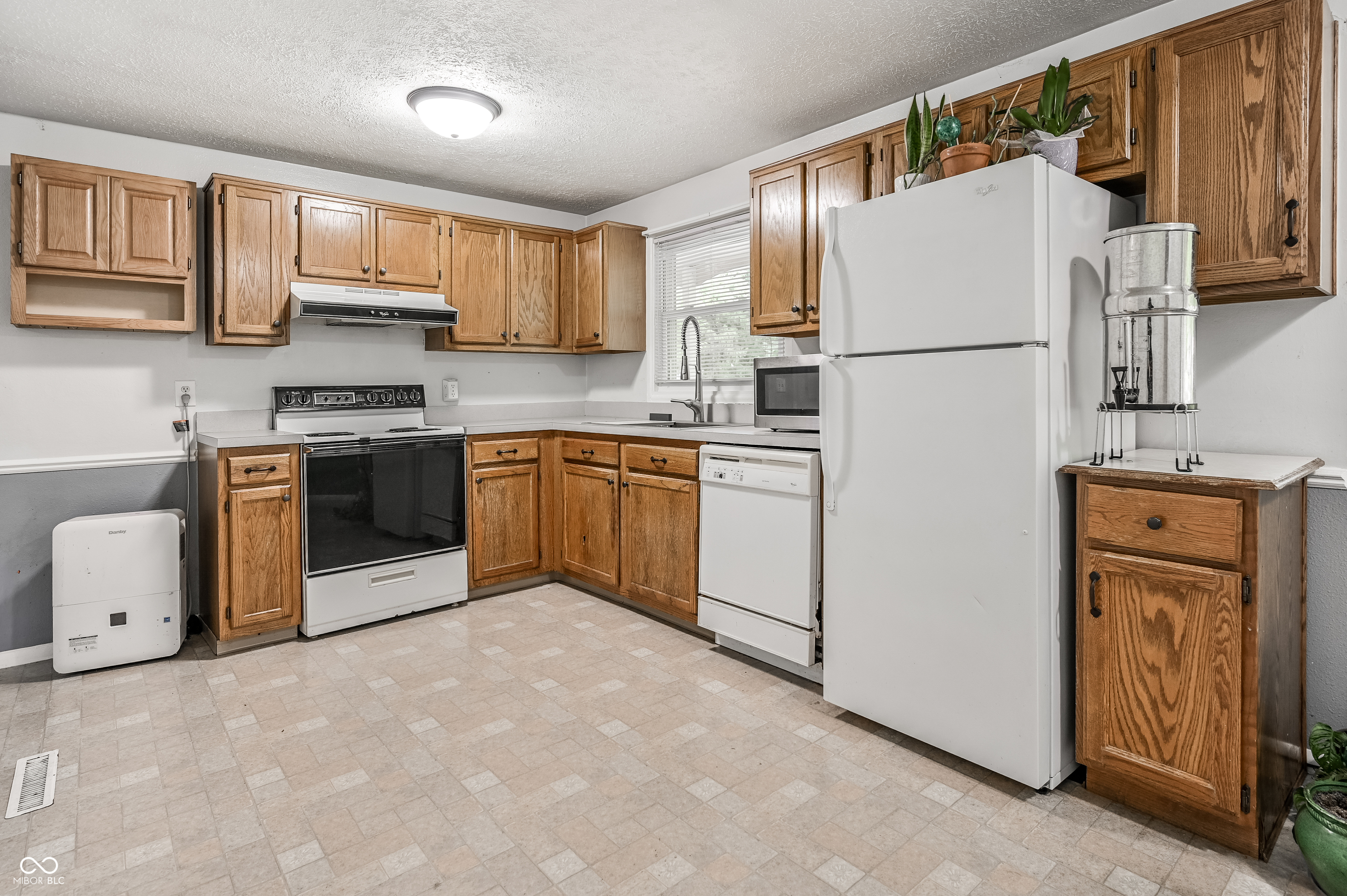 10155 Orchard Park Drive W