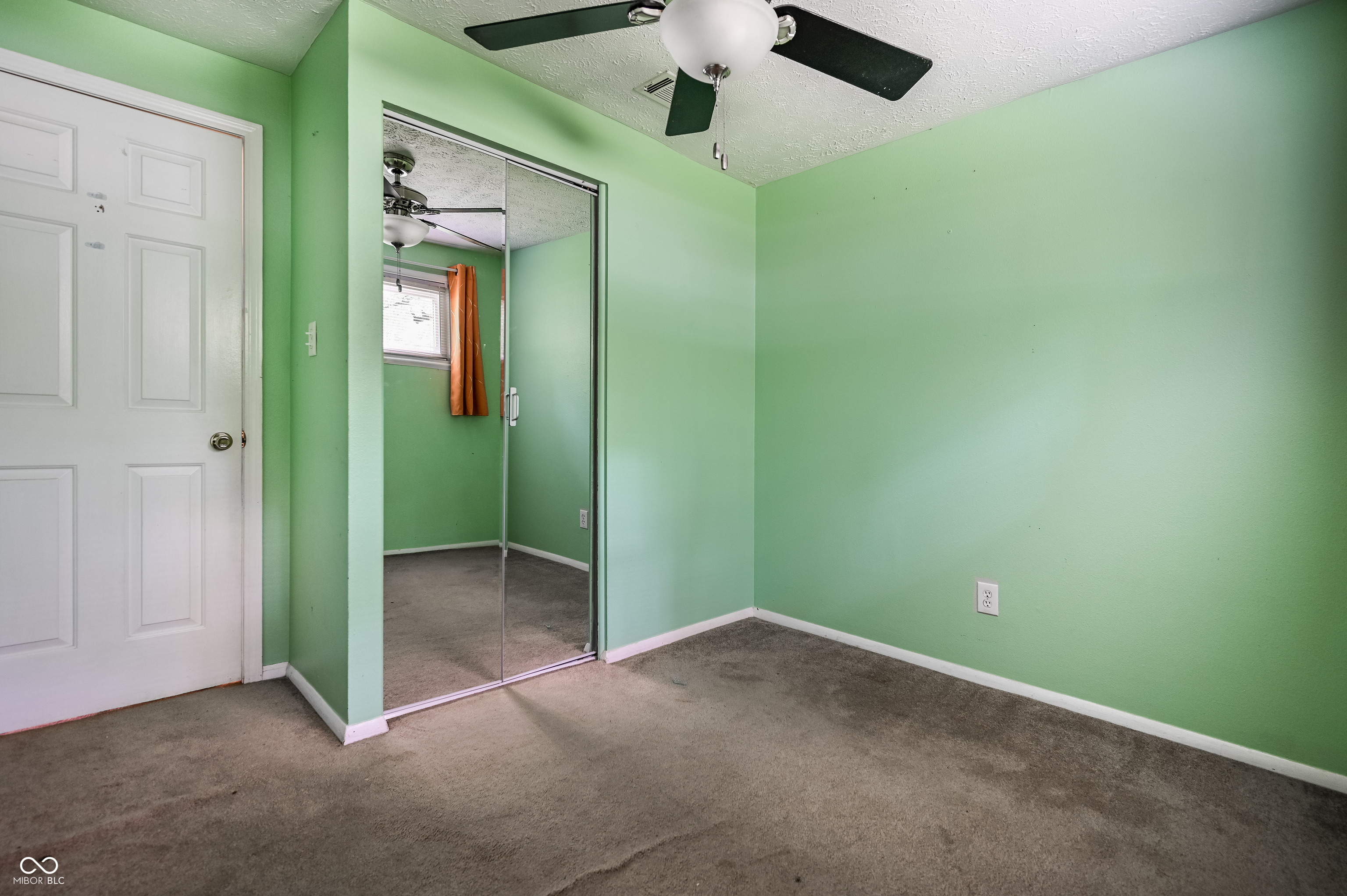 10155 Orchard Park Drive W