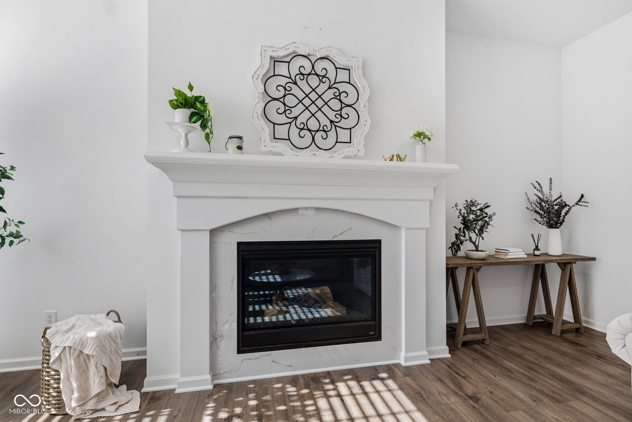 15304 Fairlands Drive