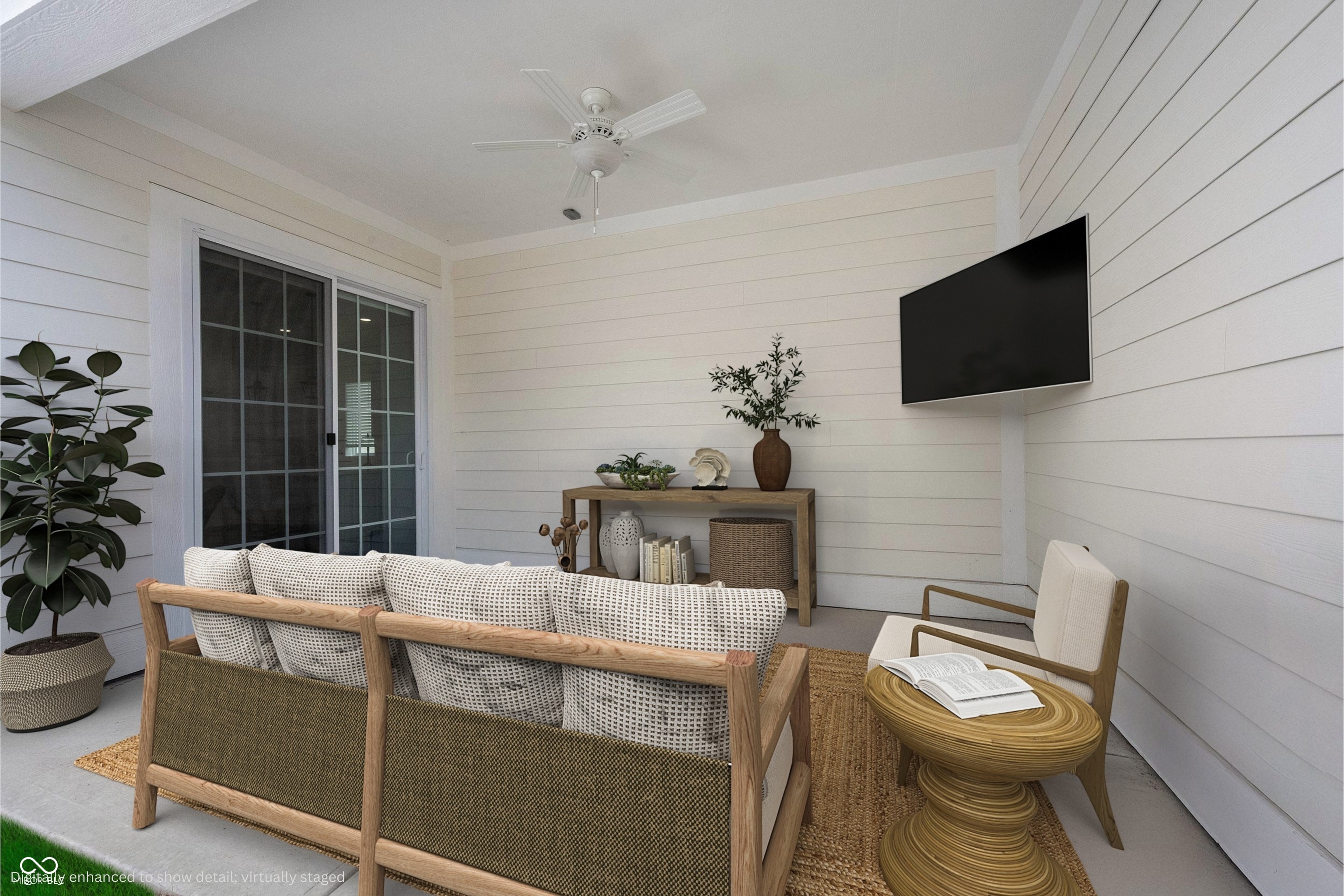 15304 Fairlands Drive