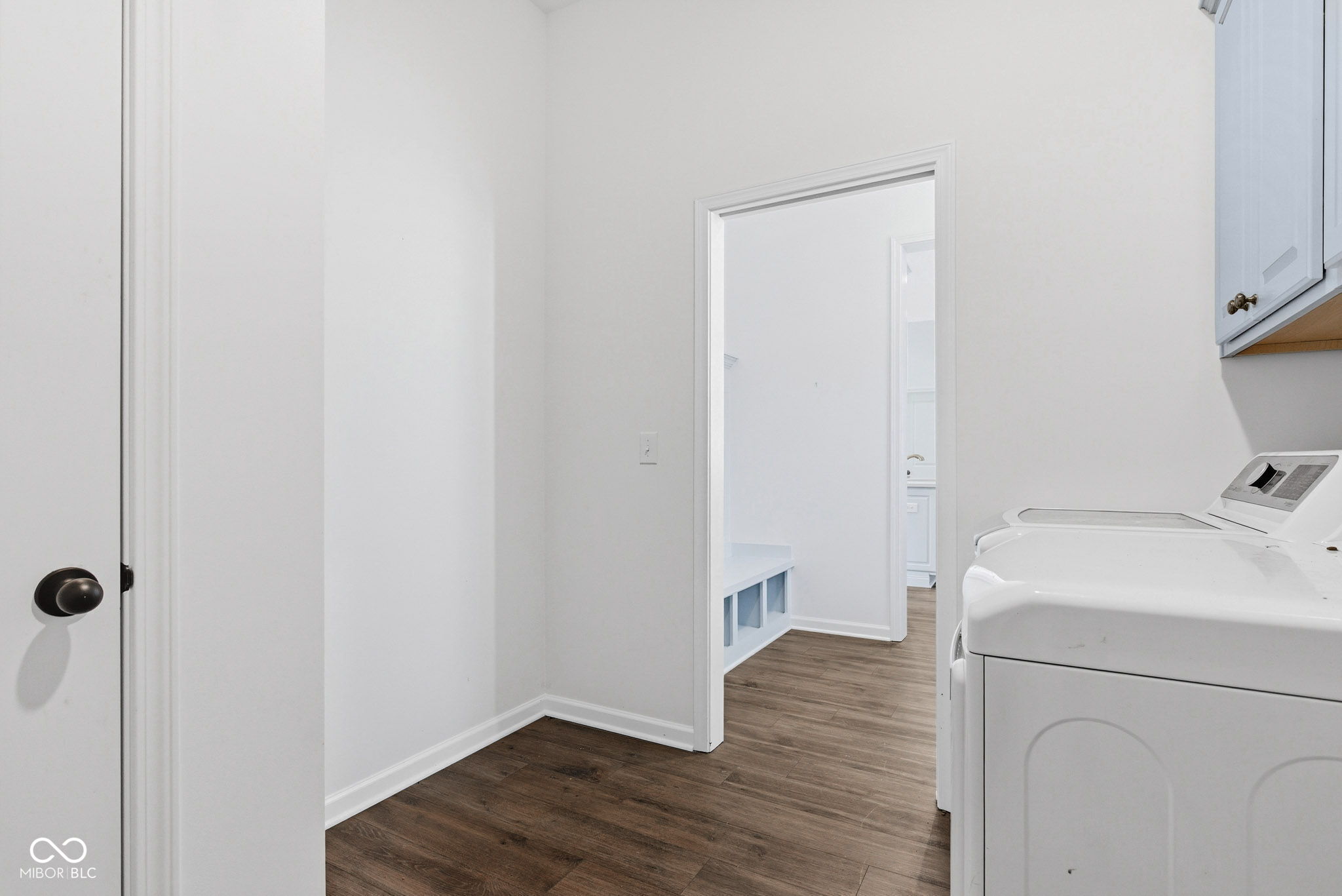 15304 Fairlands Drive