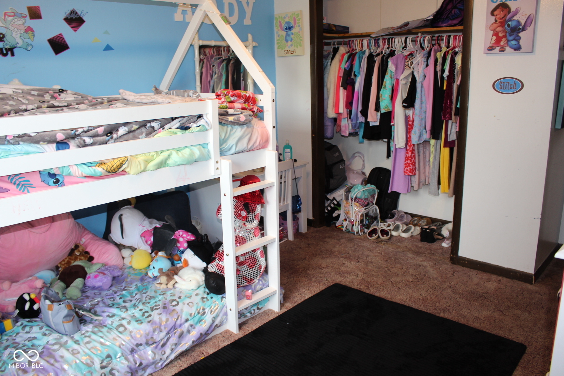 1504 Gwinn Lane