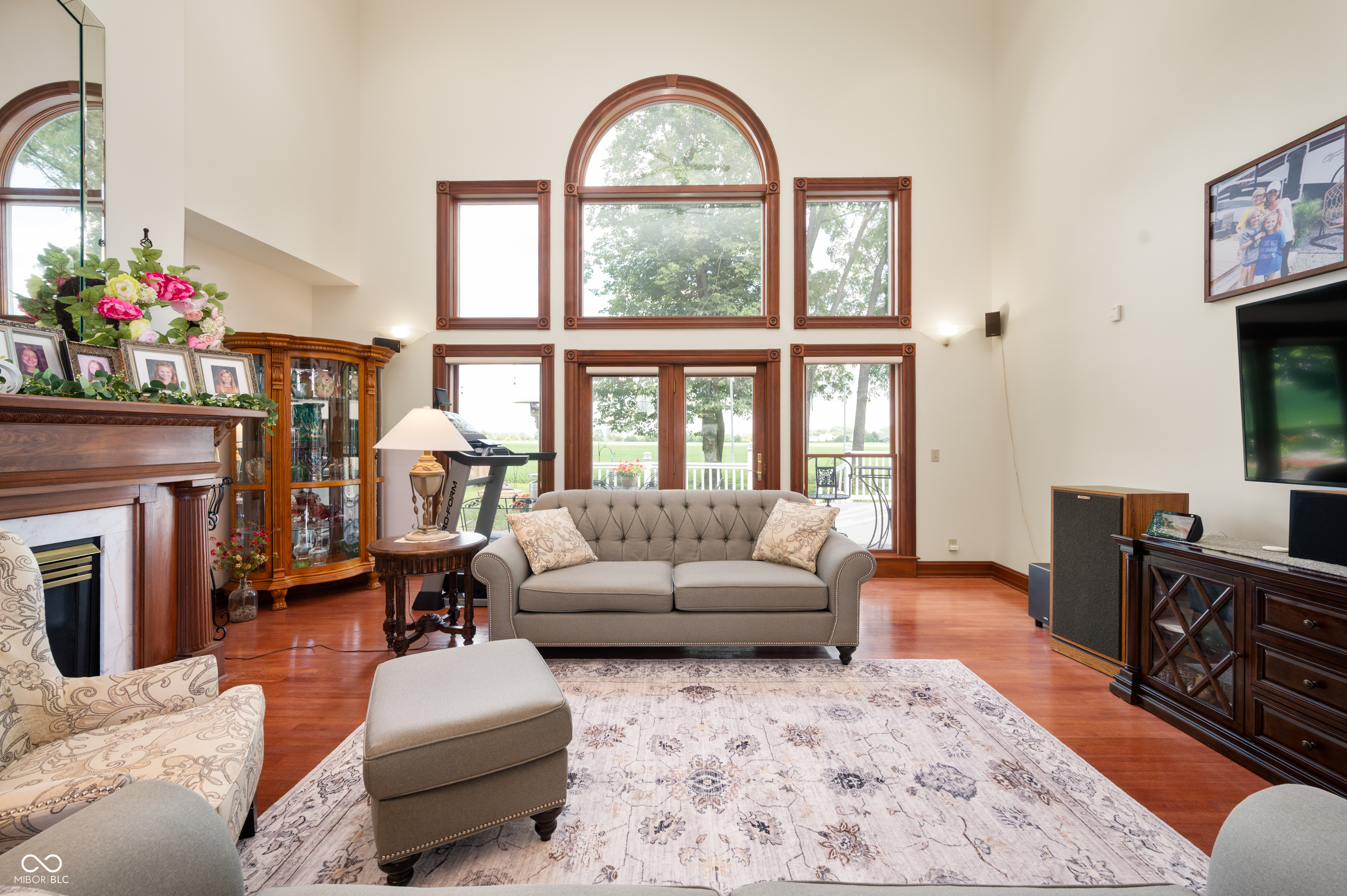 1726 Tall Oaks Drive