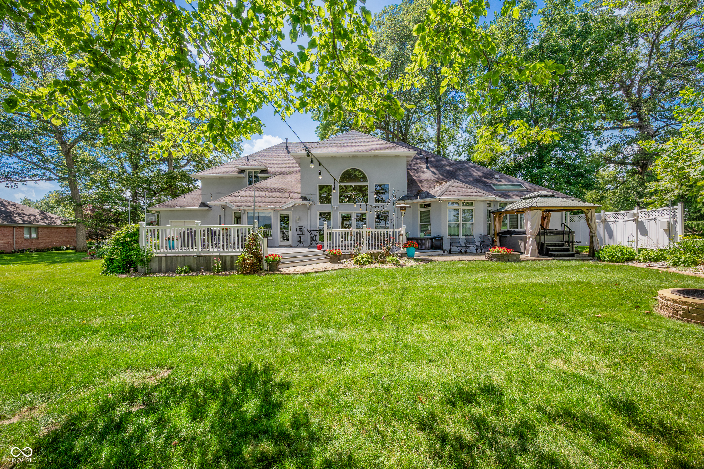 1726 Tall Oaks Drive