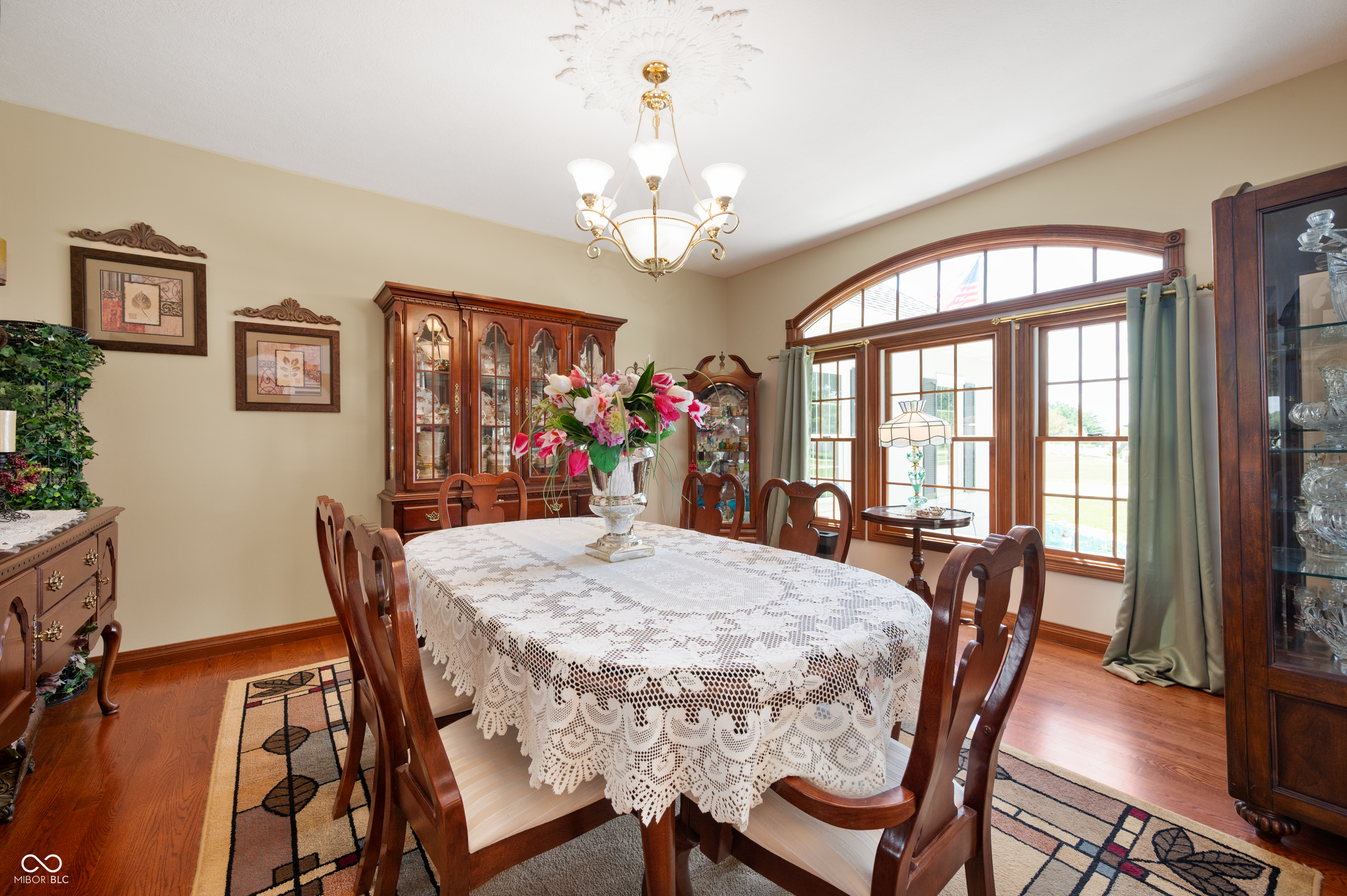 1726 Tall Oaks Drive