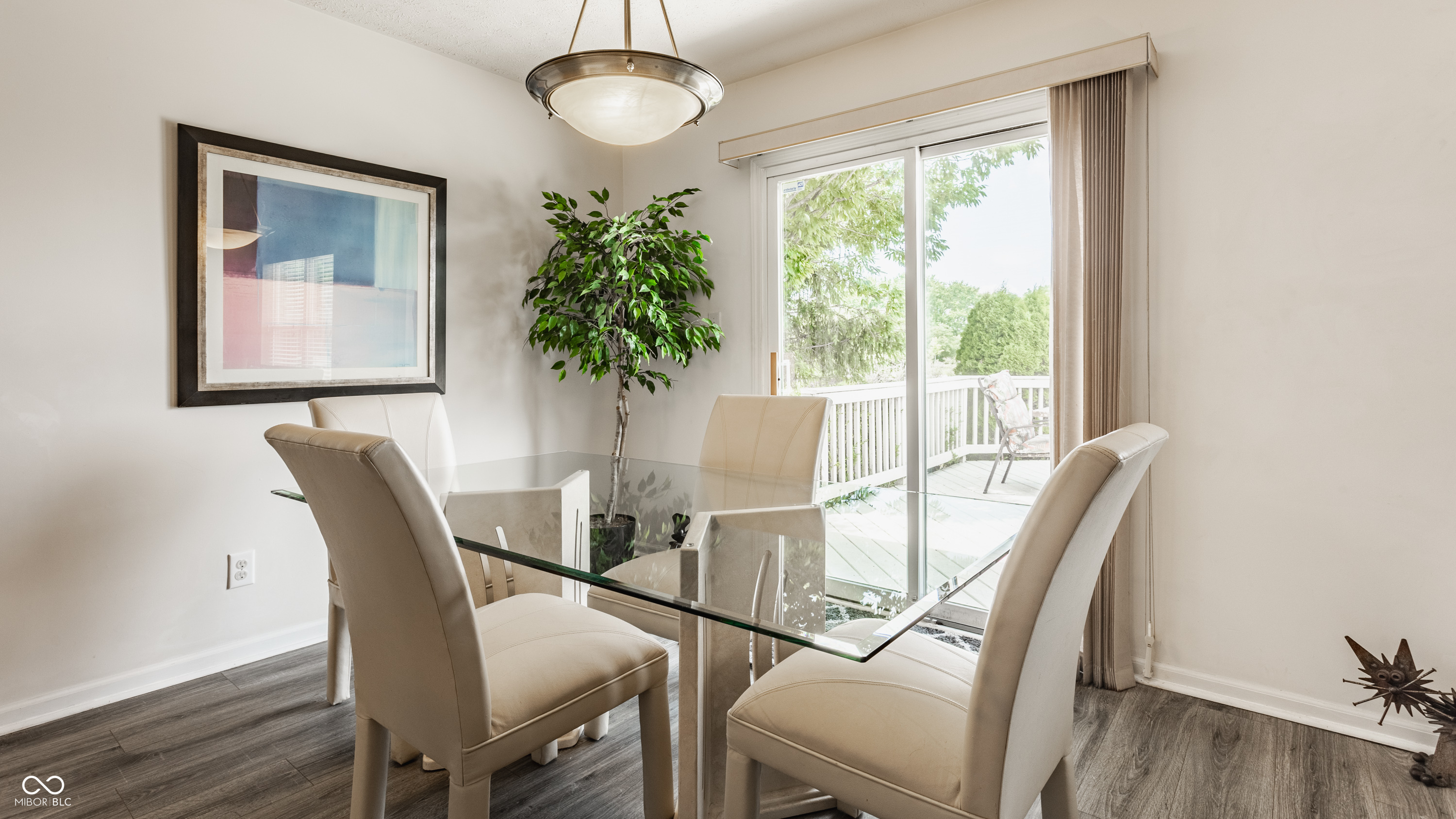 13390 Grosbeak Court