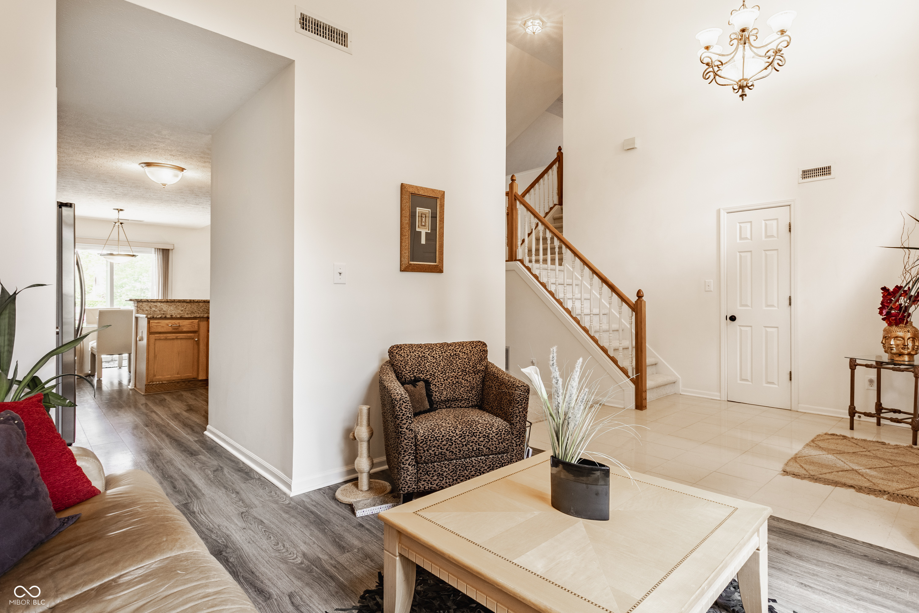 13390 Grosbeak Court