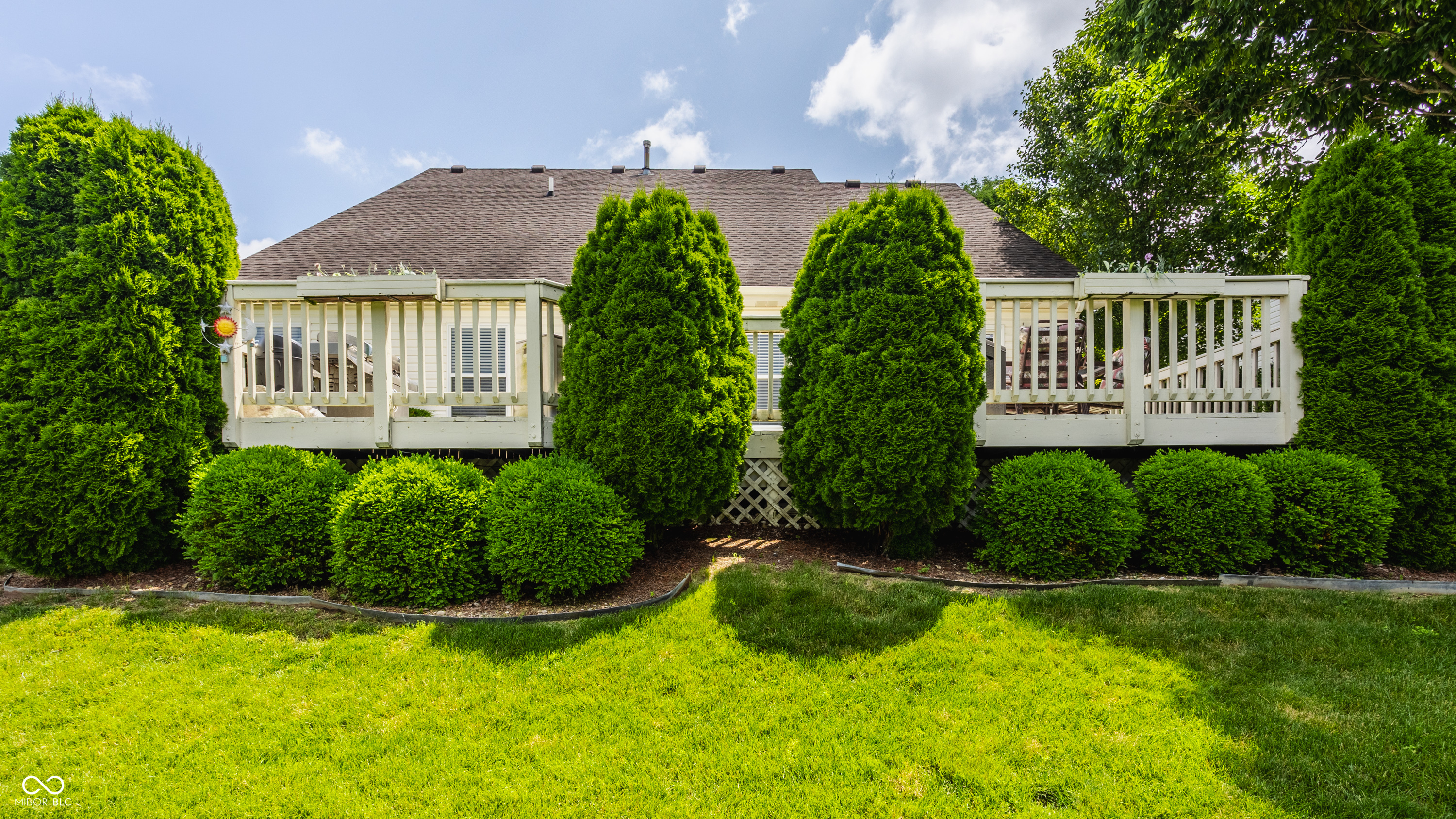 13390 Grosbeak Court