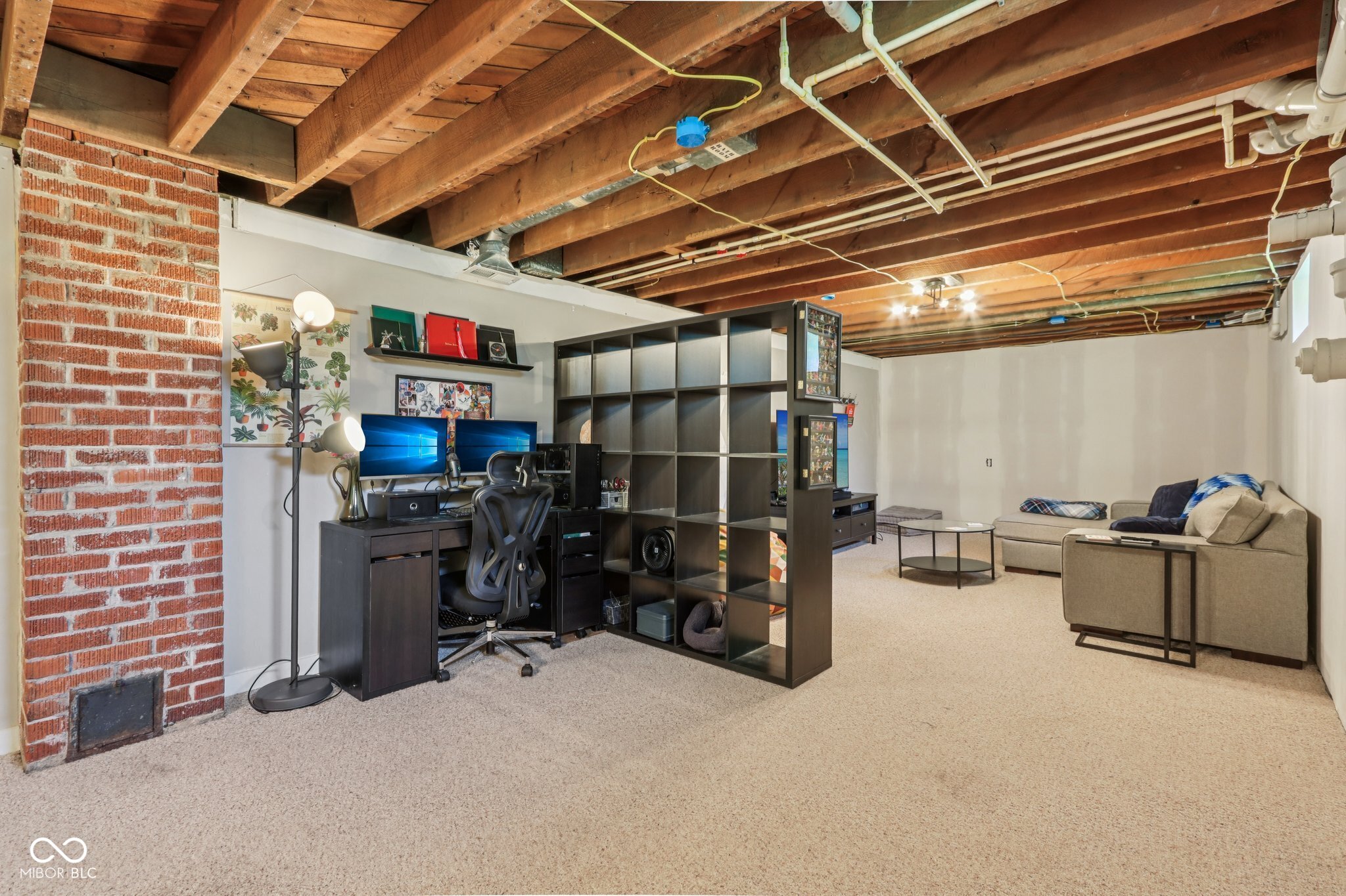 1332 Rocky Ford Road