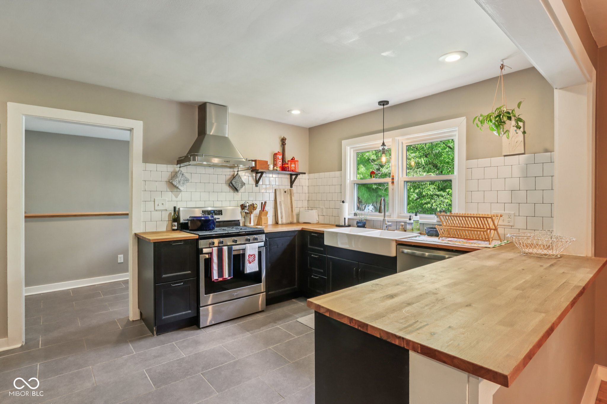 1332 Rocky Ford Road