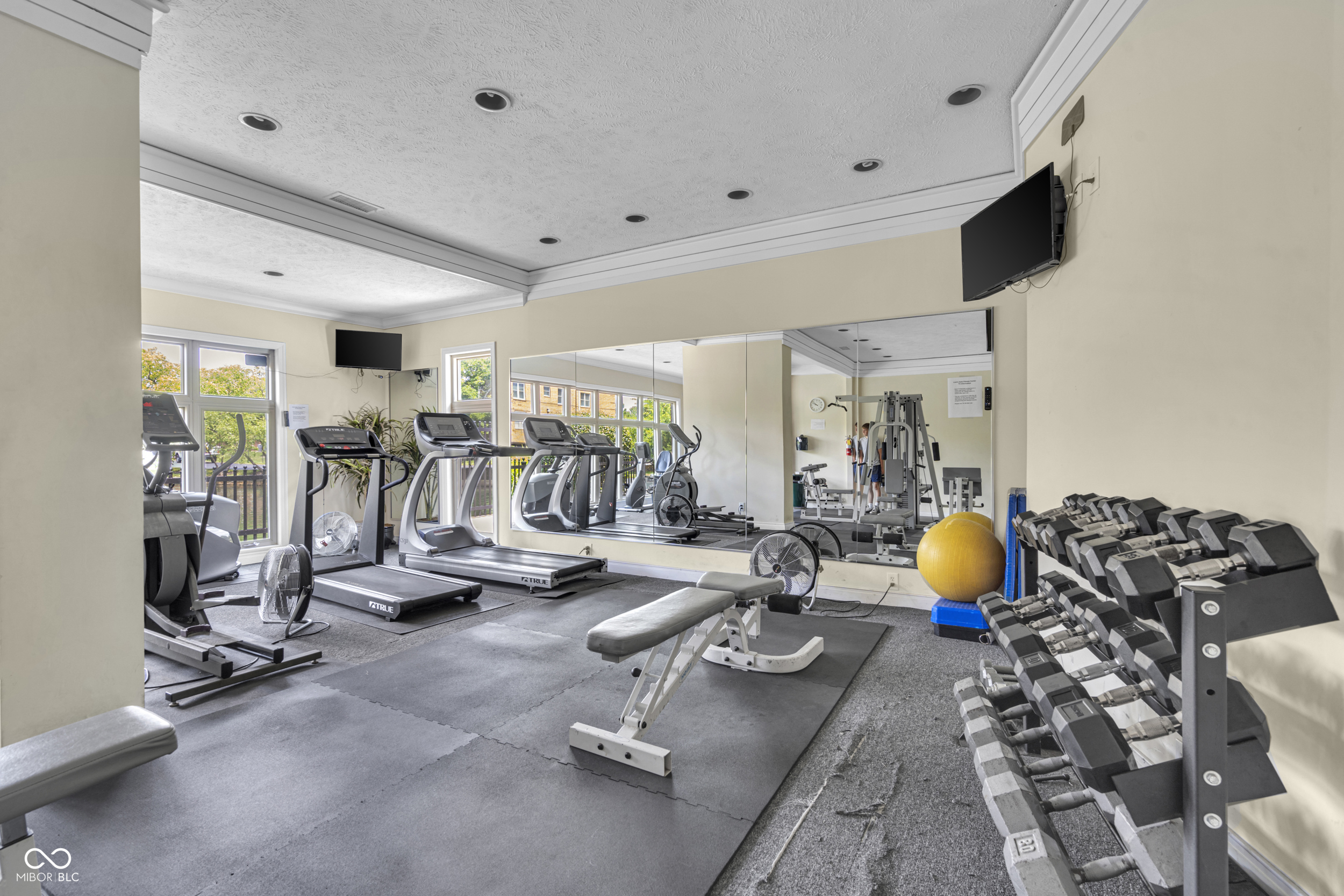 8650 Jaffa Ct W Drive Unit: 32