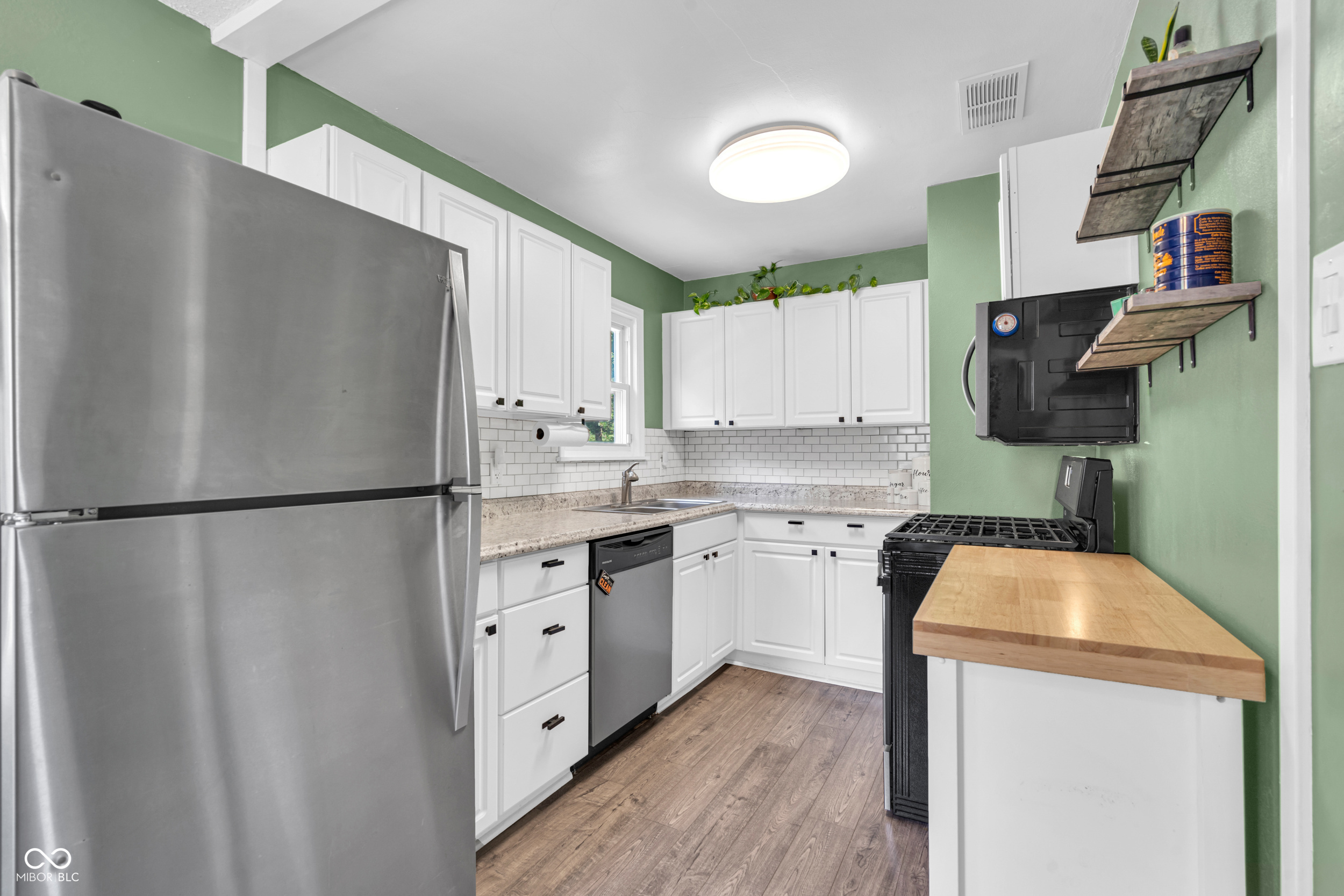 2151 E 67th Street
