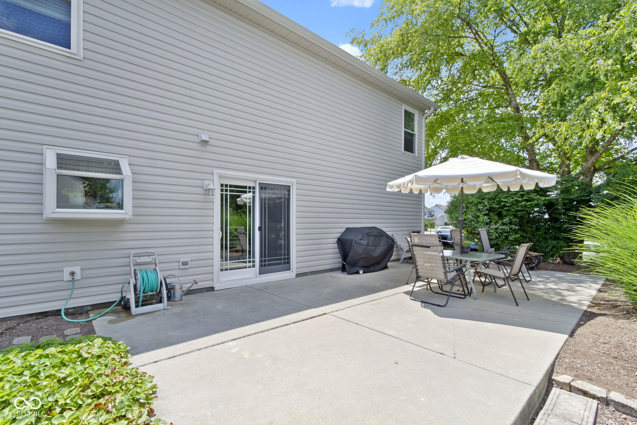 5898 Sandalwood Drive