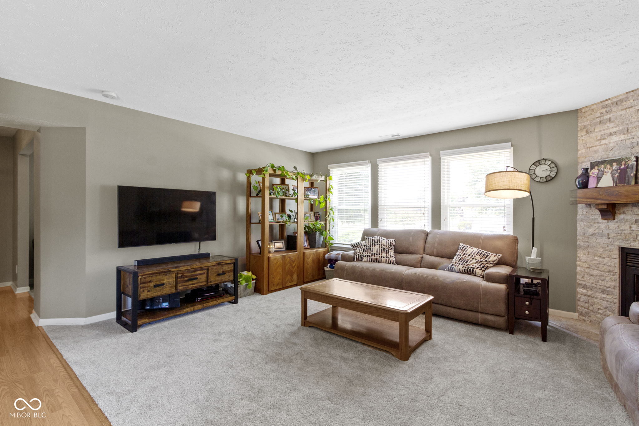 5898 Sandalwood Drive