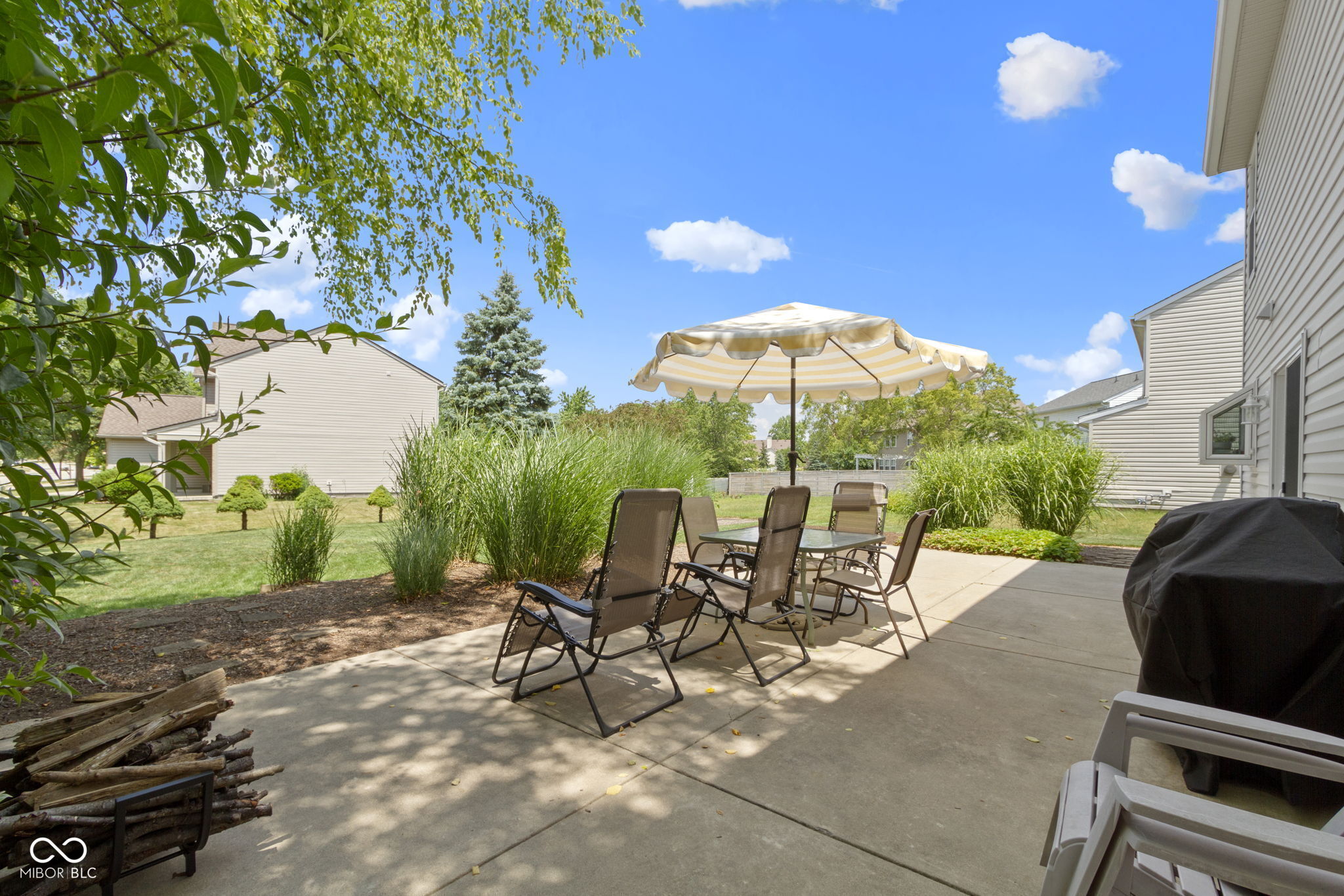 5898 Sandalwood Drive