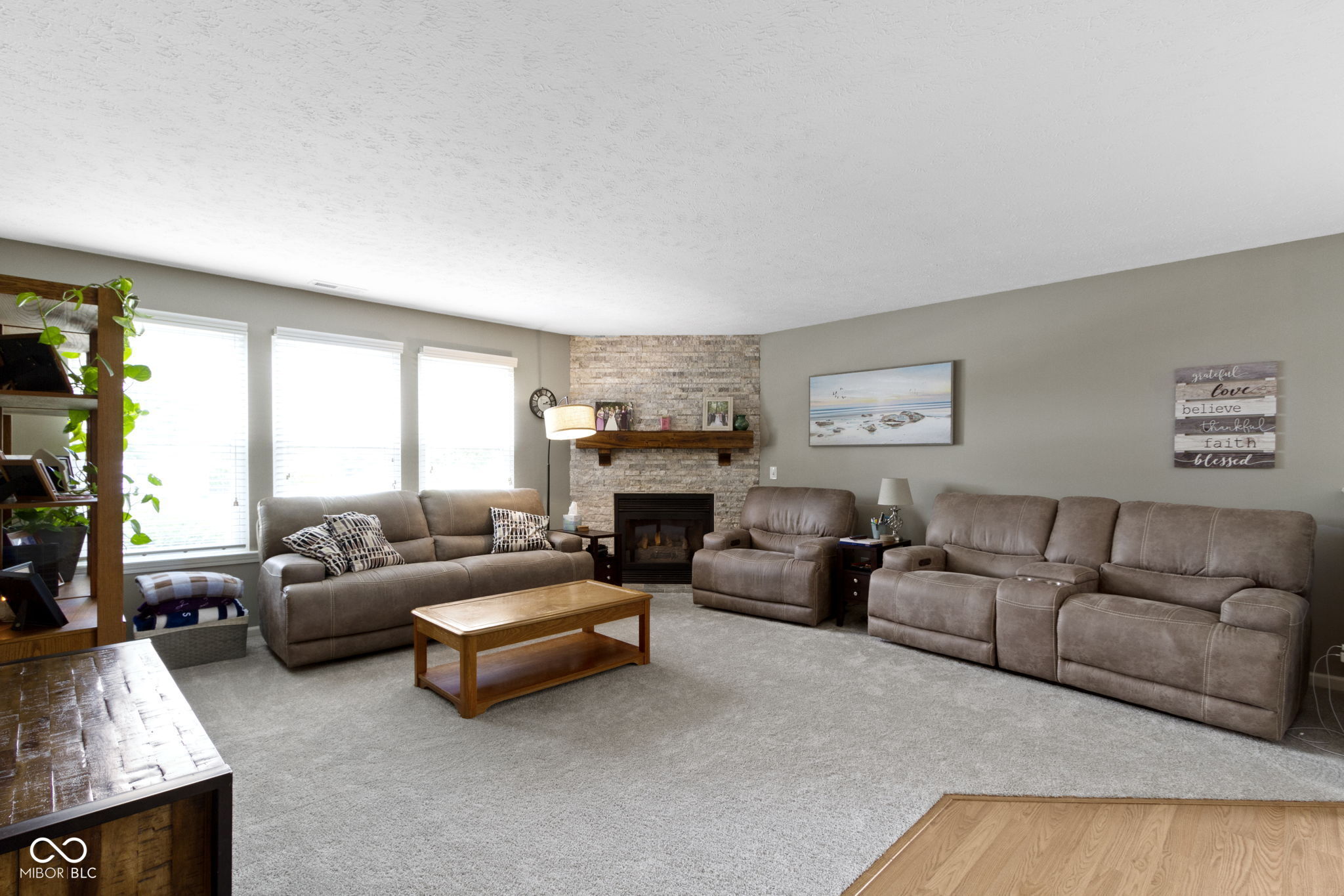 5898 Sandalwood Drive