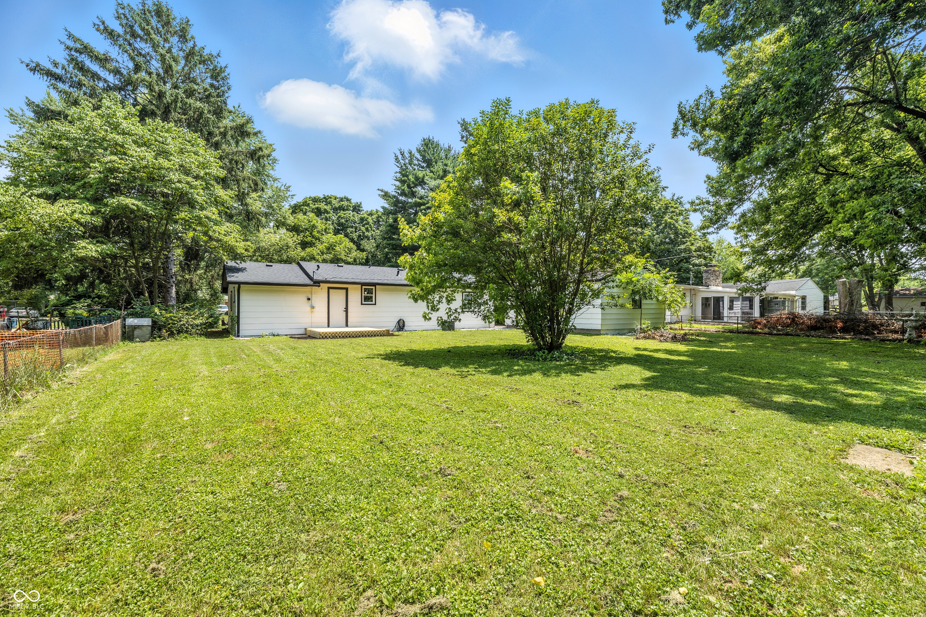 1934 Danbury Drive