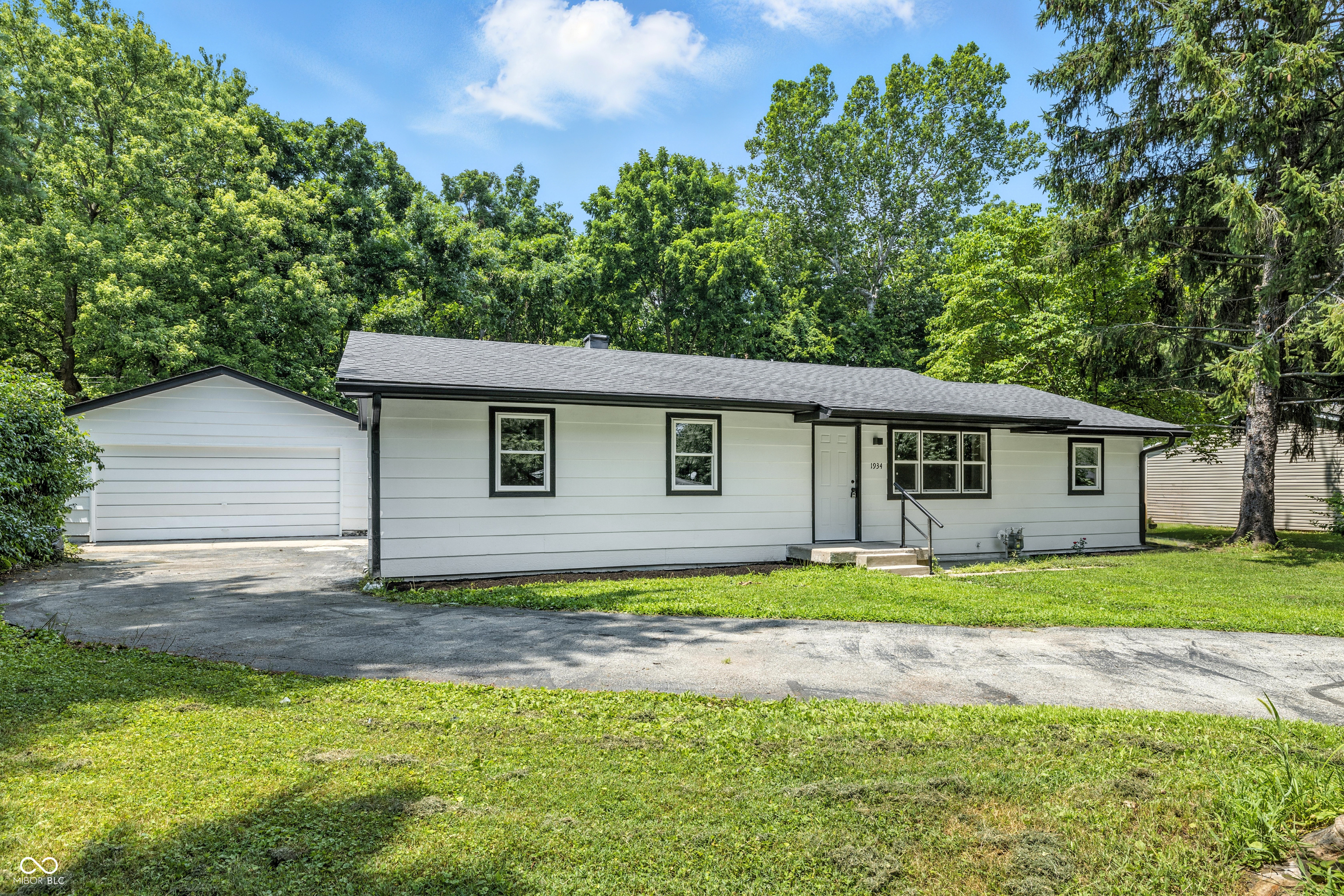 1934 Danbury Drive