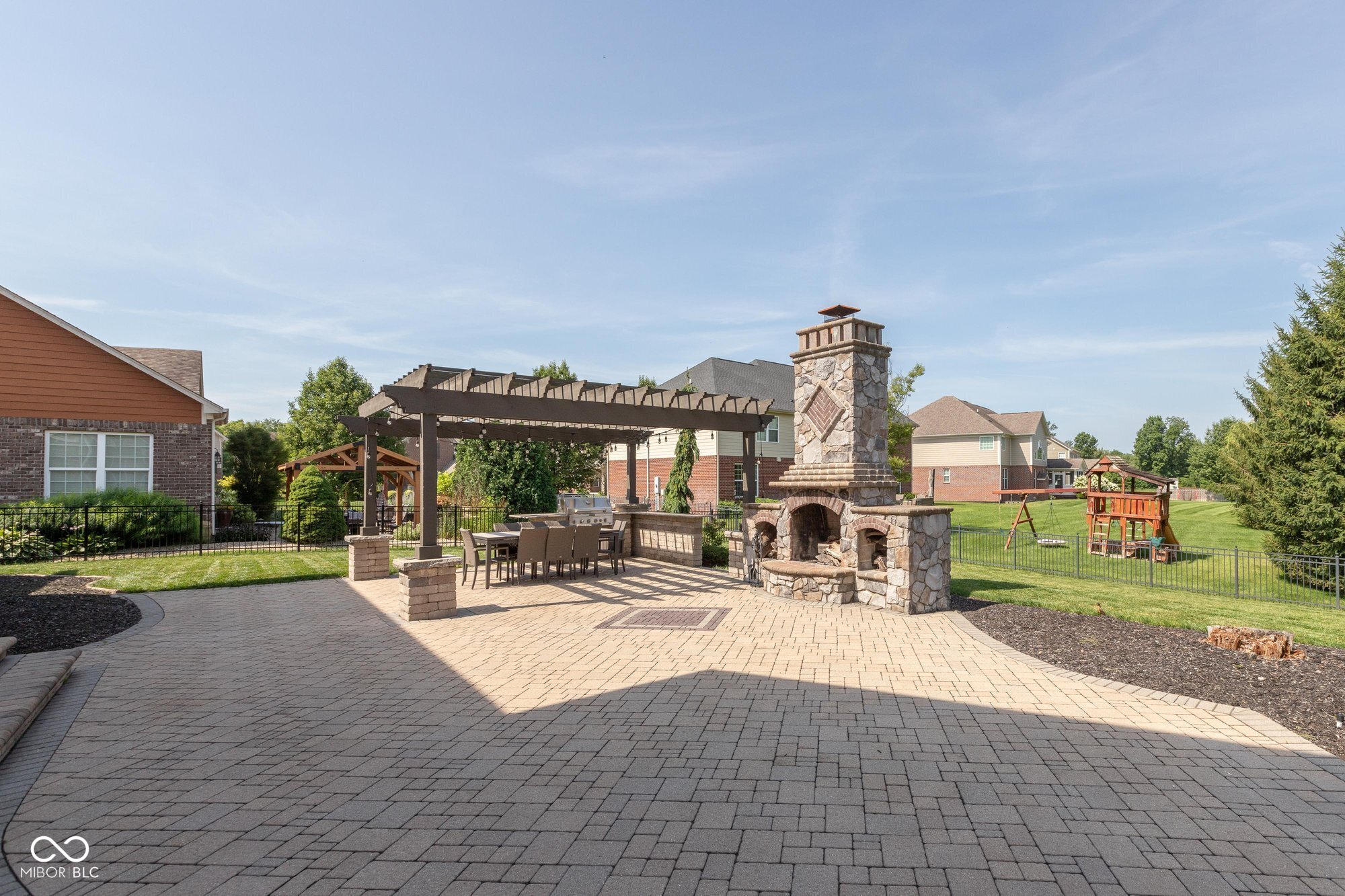 10334 Strongbow Road