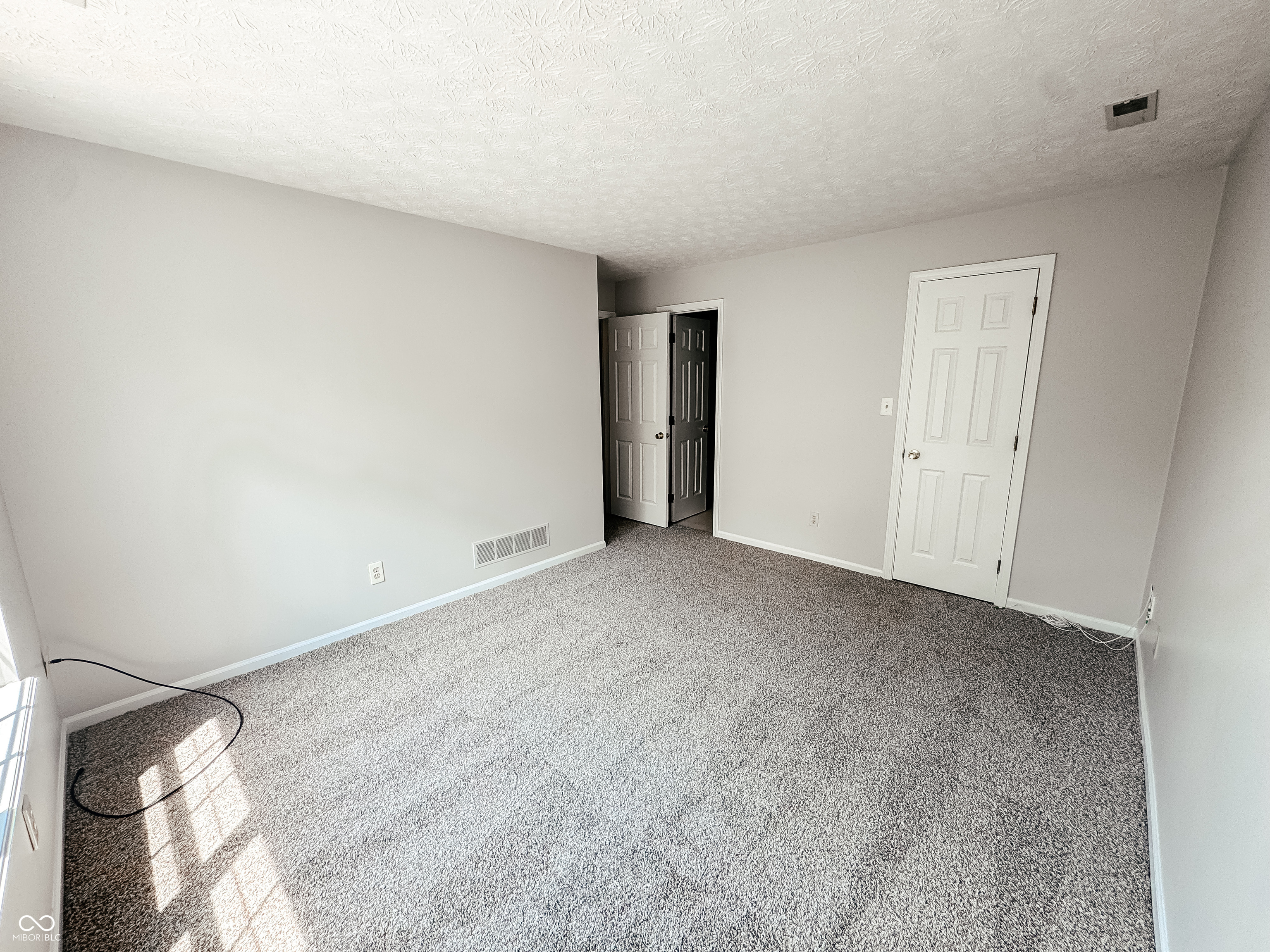 9672 River Oak Lane E