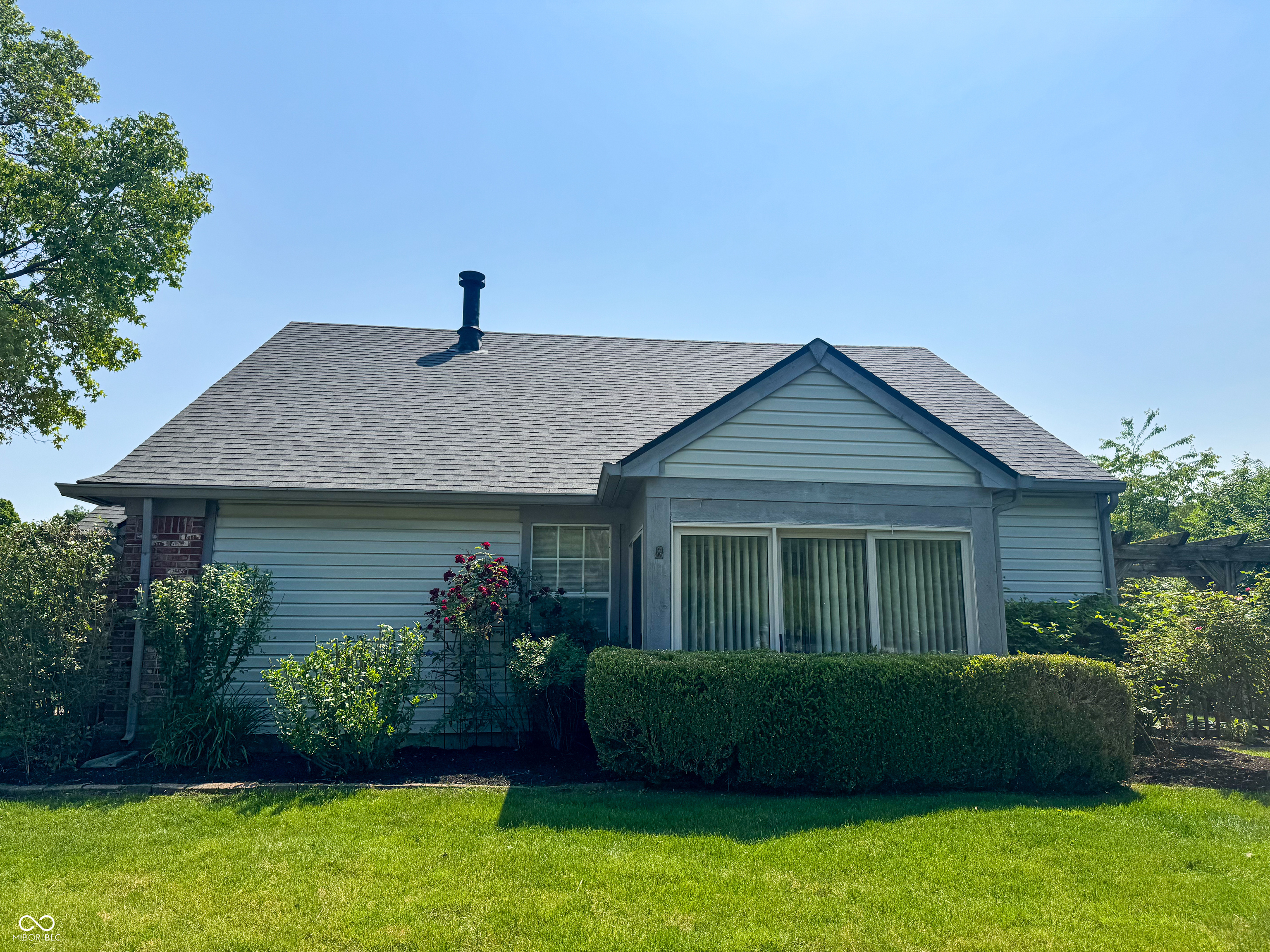 9672 River Oak Lane E