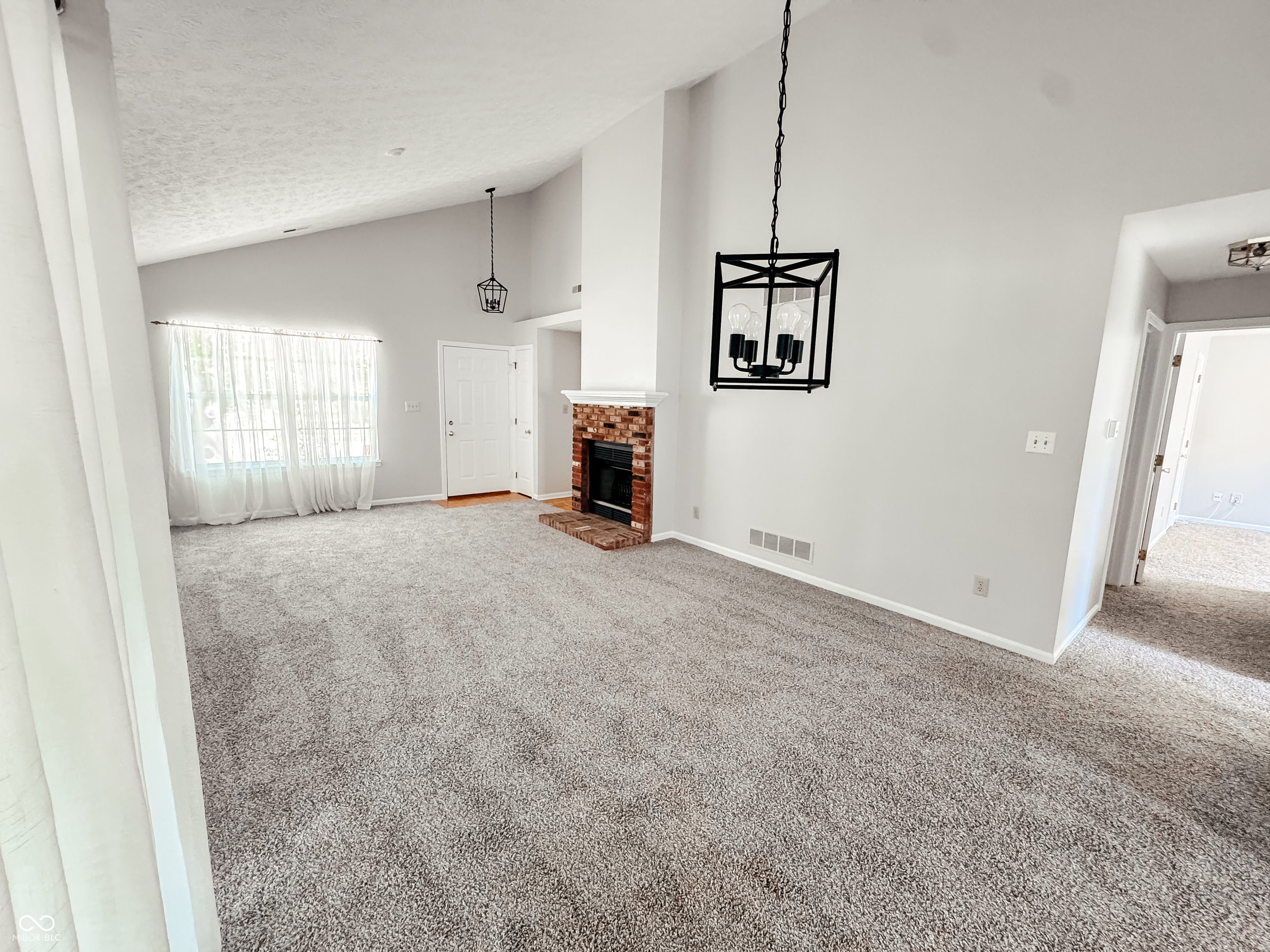 9672 River Oak Lane E