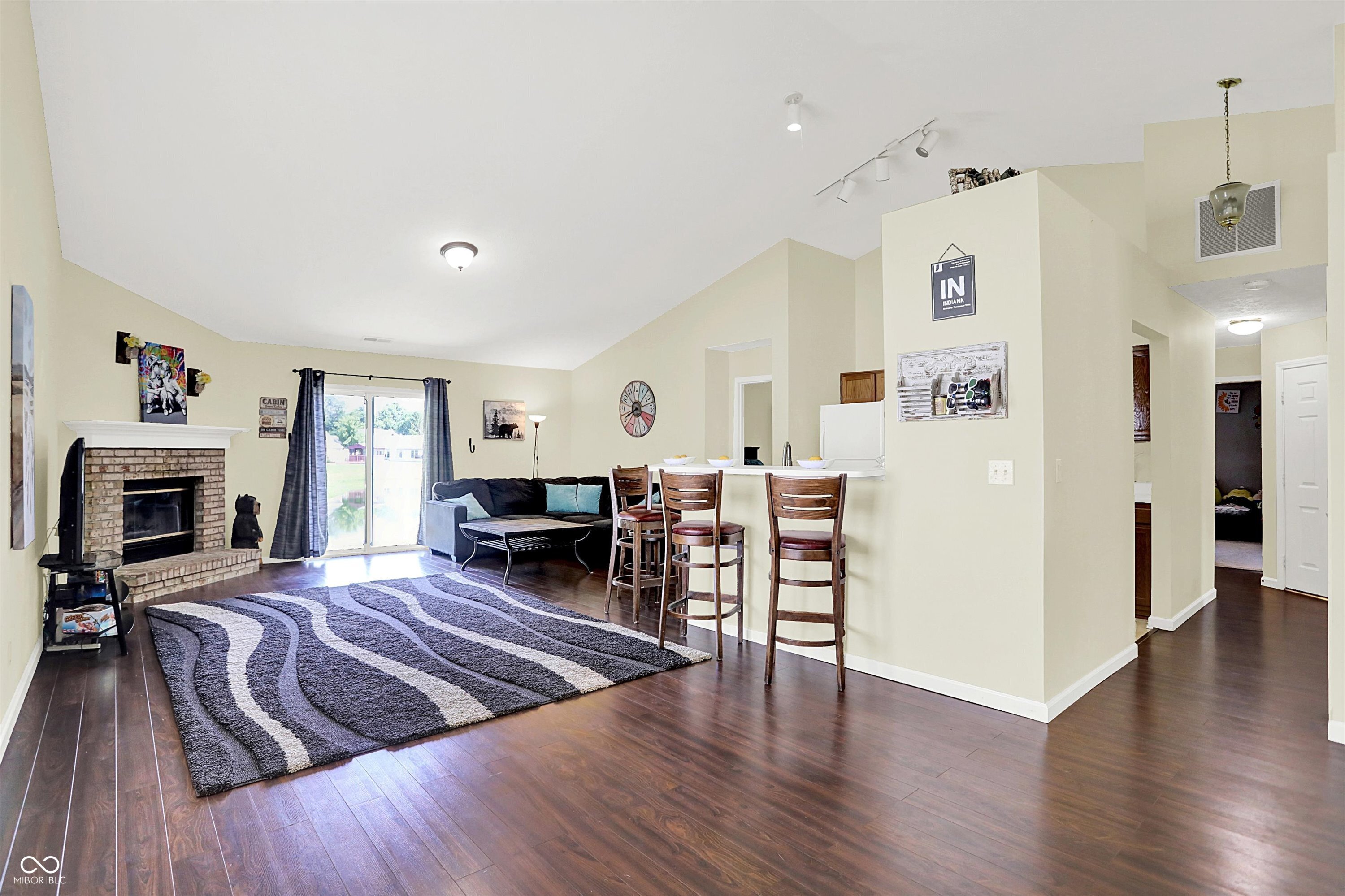 6417 Meadowpond Way