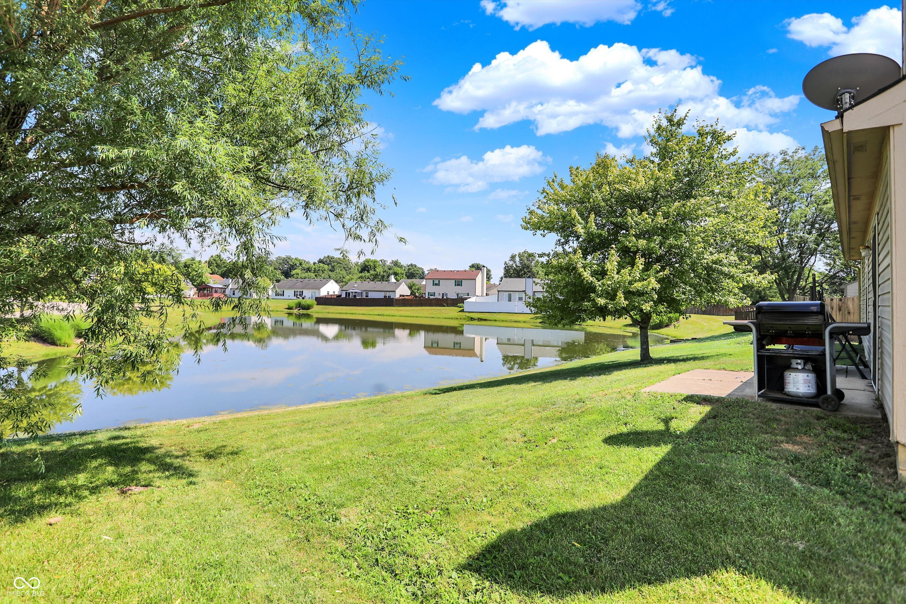 6417 Meadowpond Way