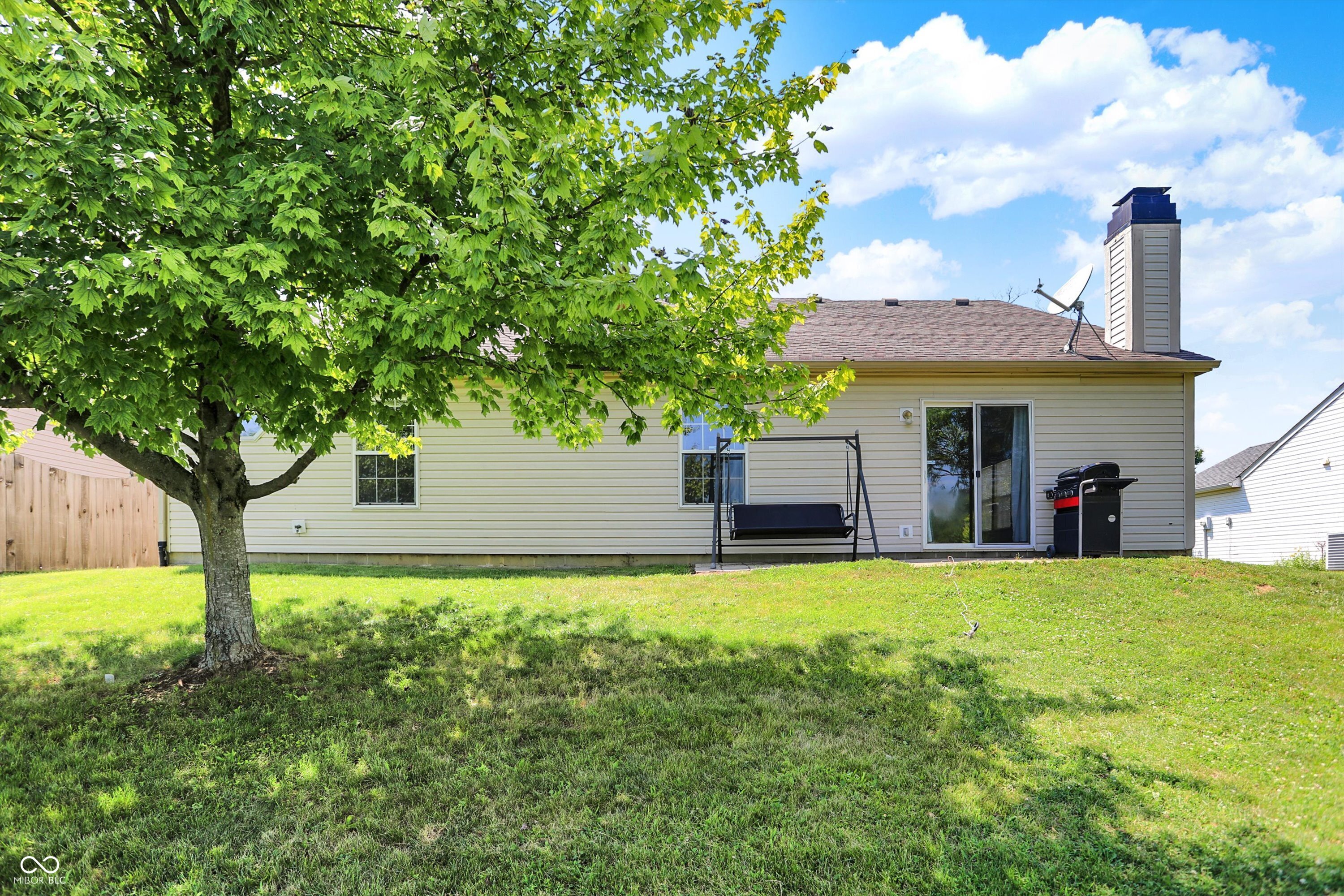 6417 Meadowpond Way