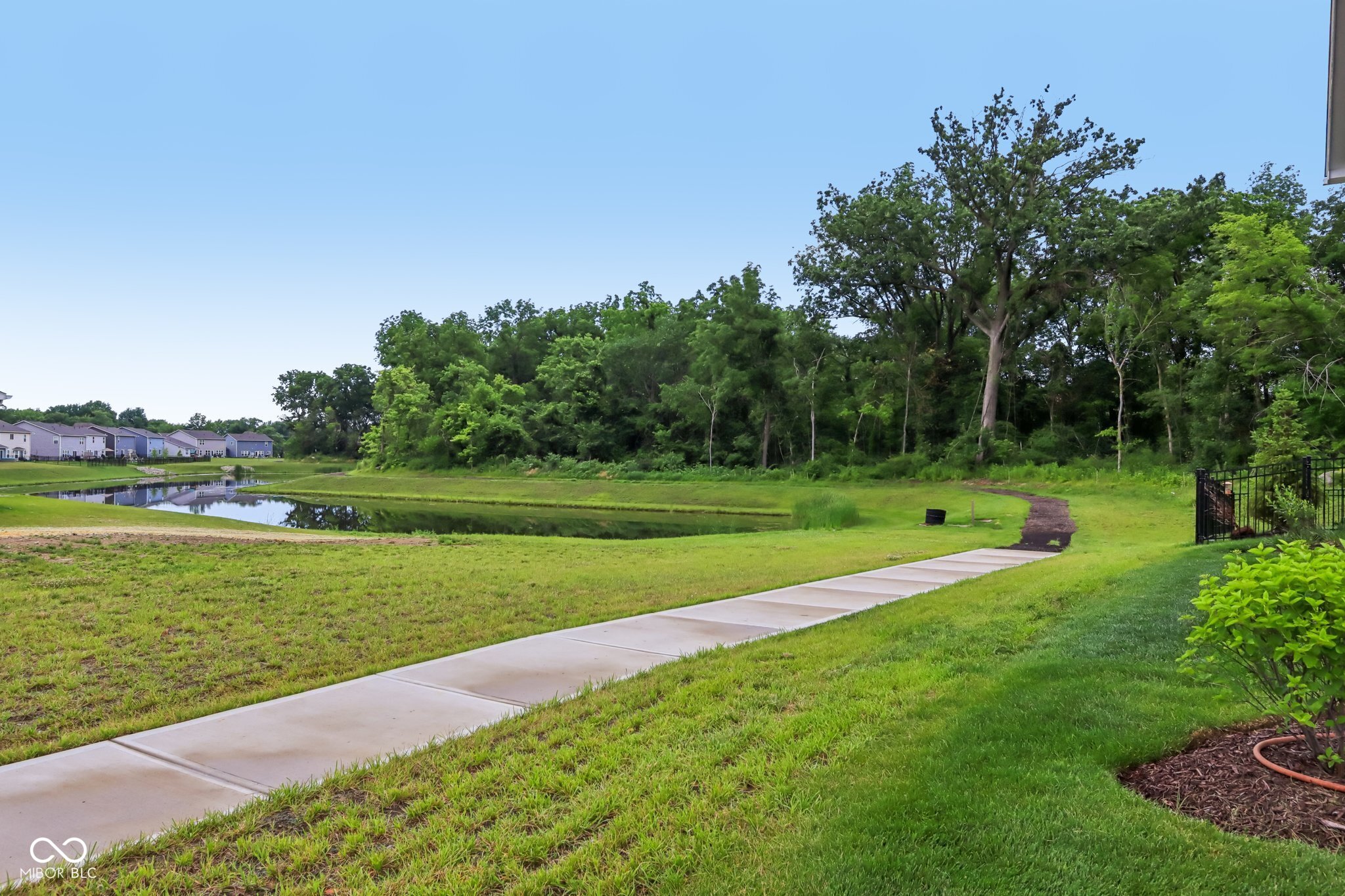 1022 Cyprian Way