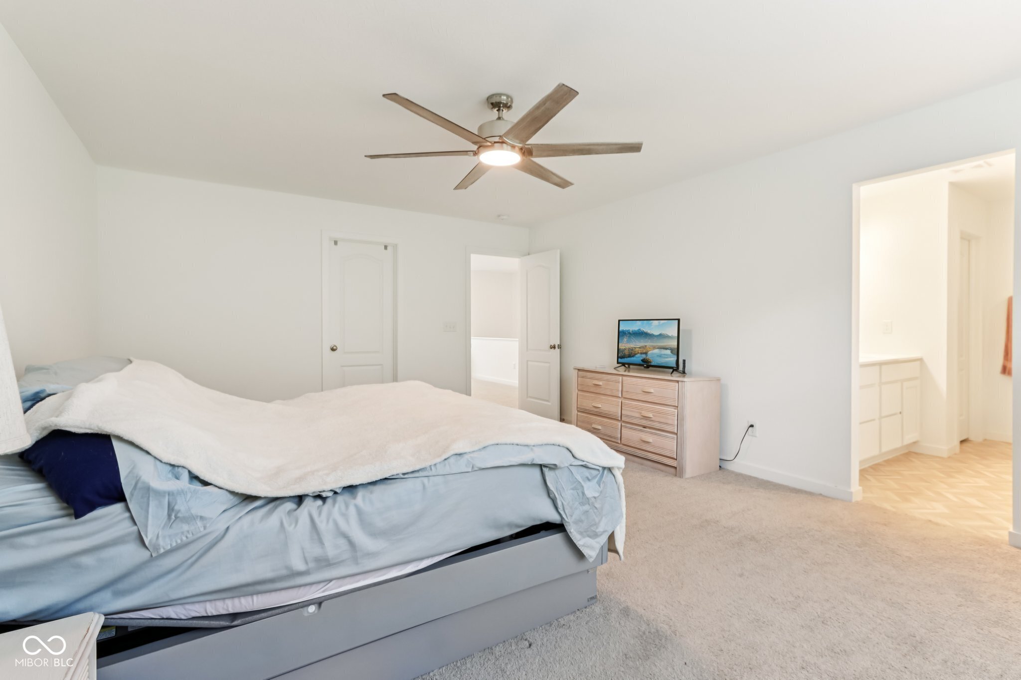 1022 Cyprian Way