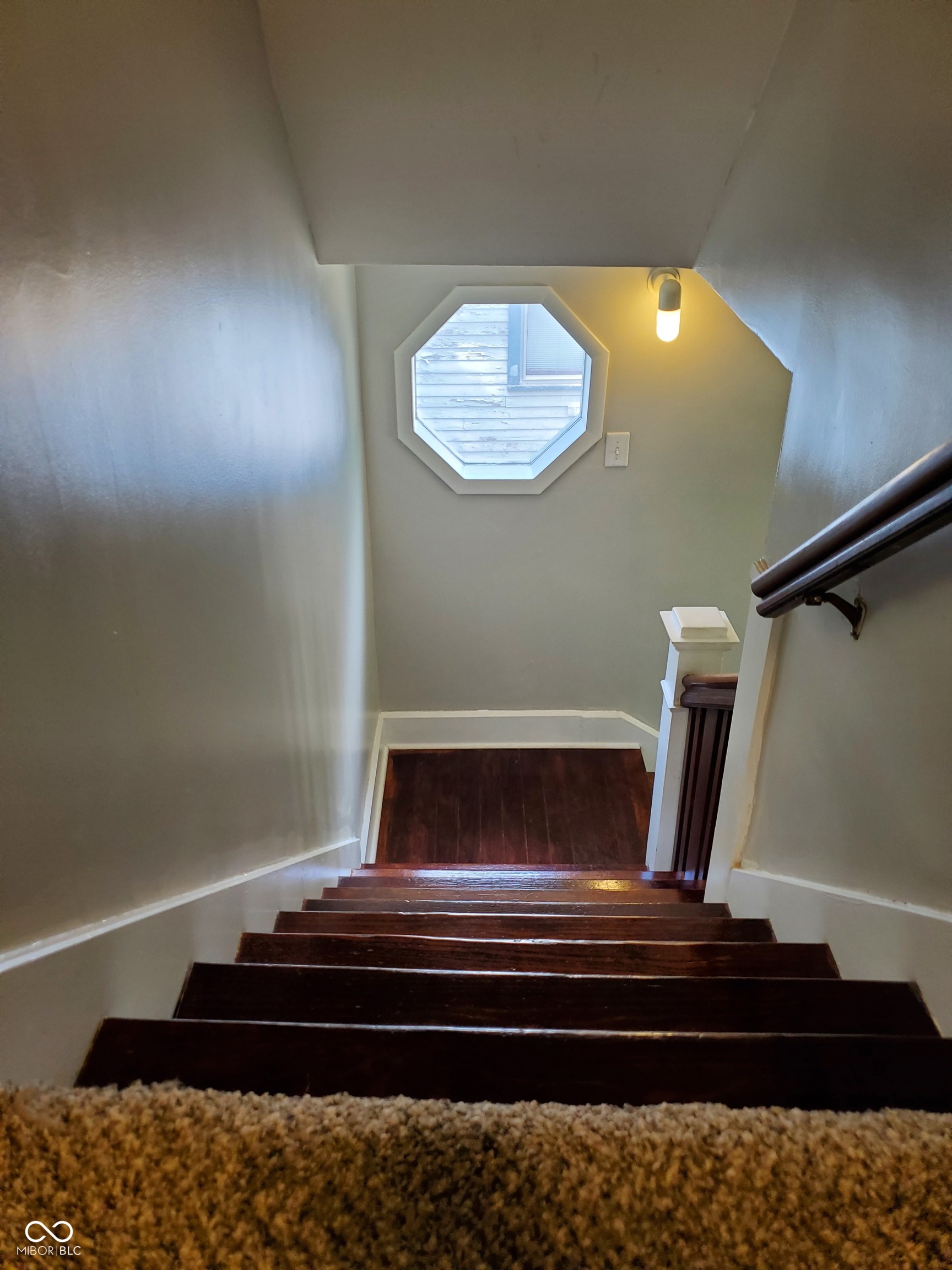 404 N Riley Avenue