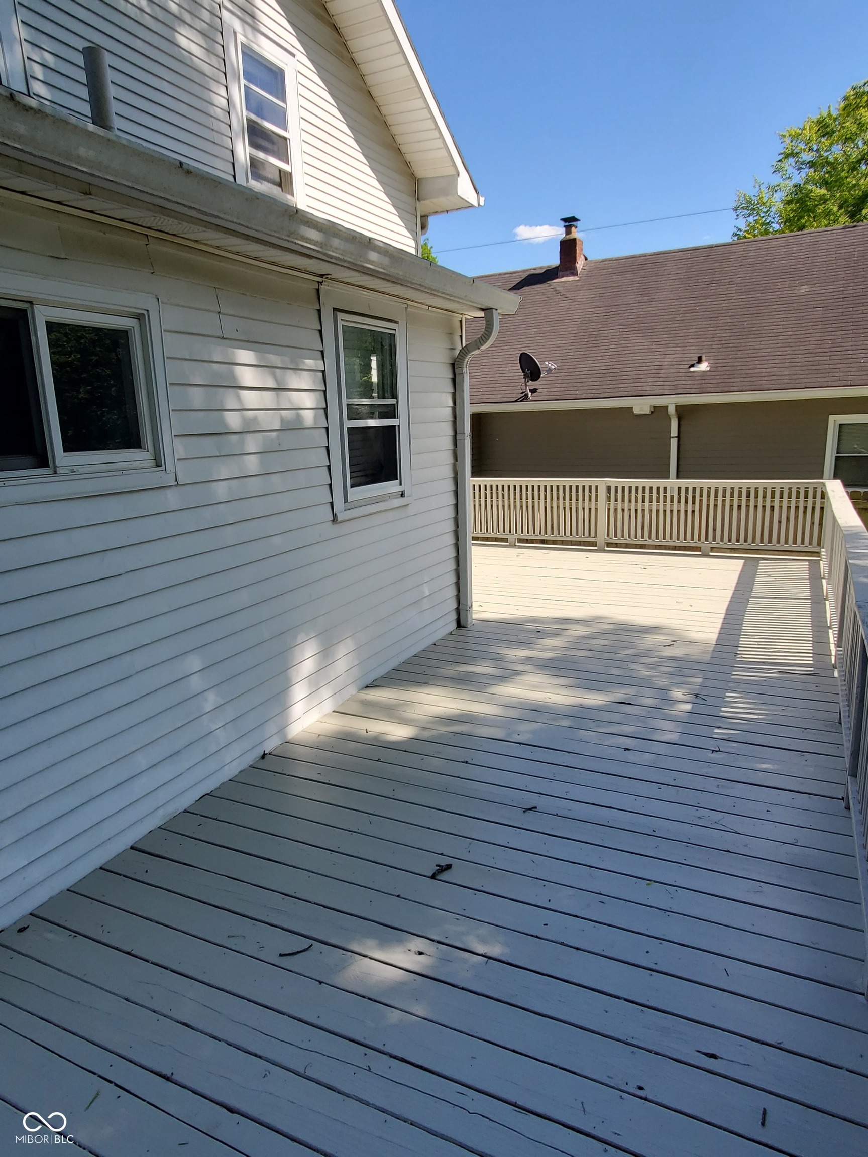 404 N Riley Avenue