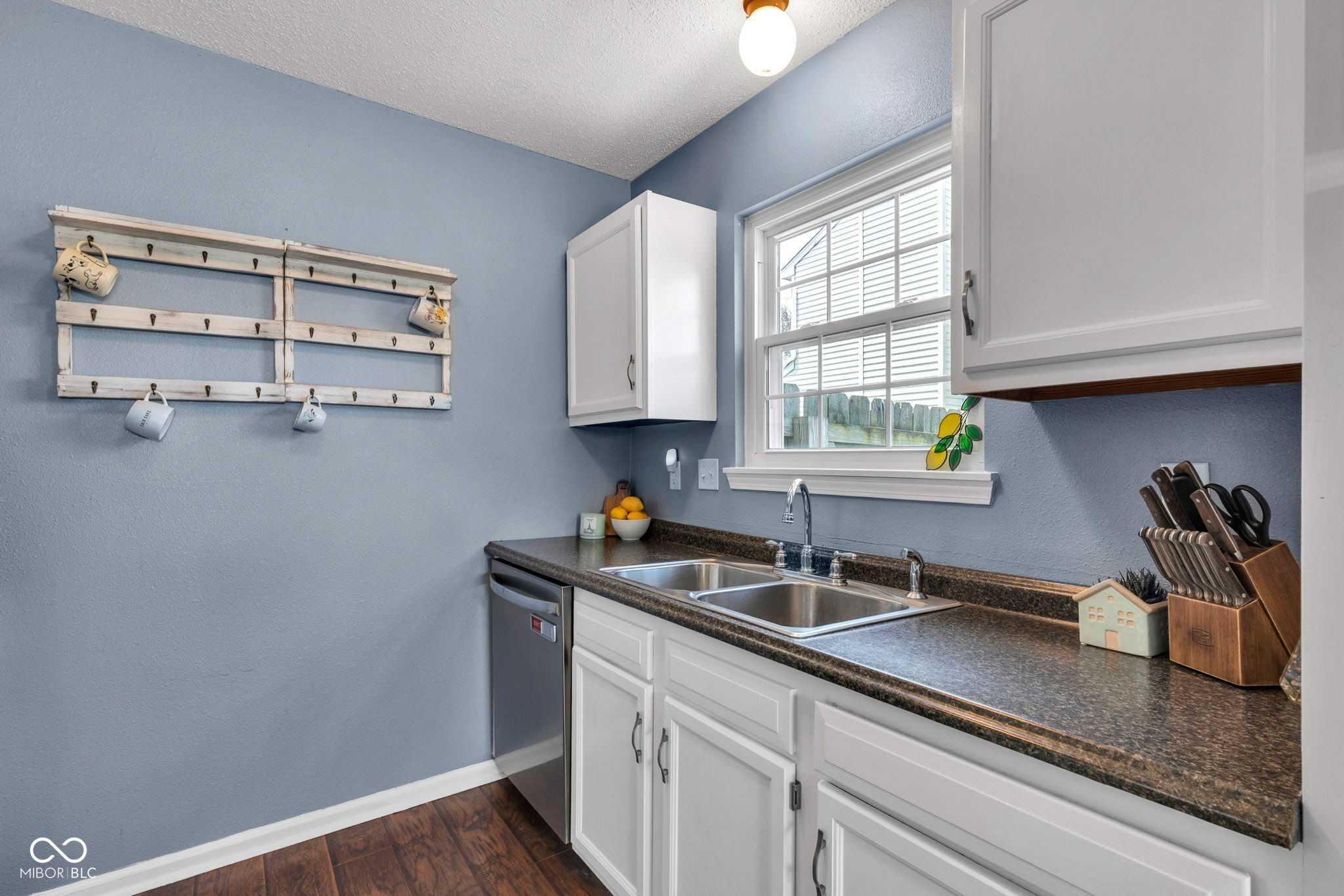7702 Wood Stream Drive