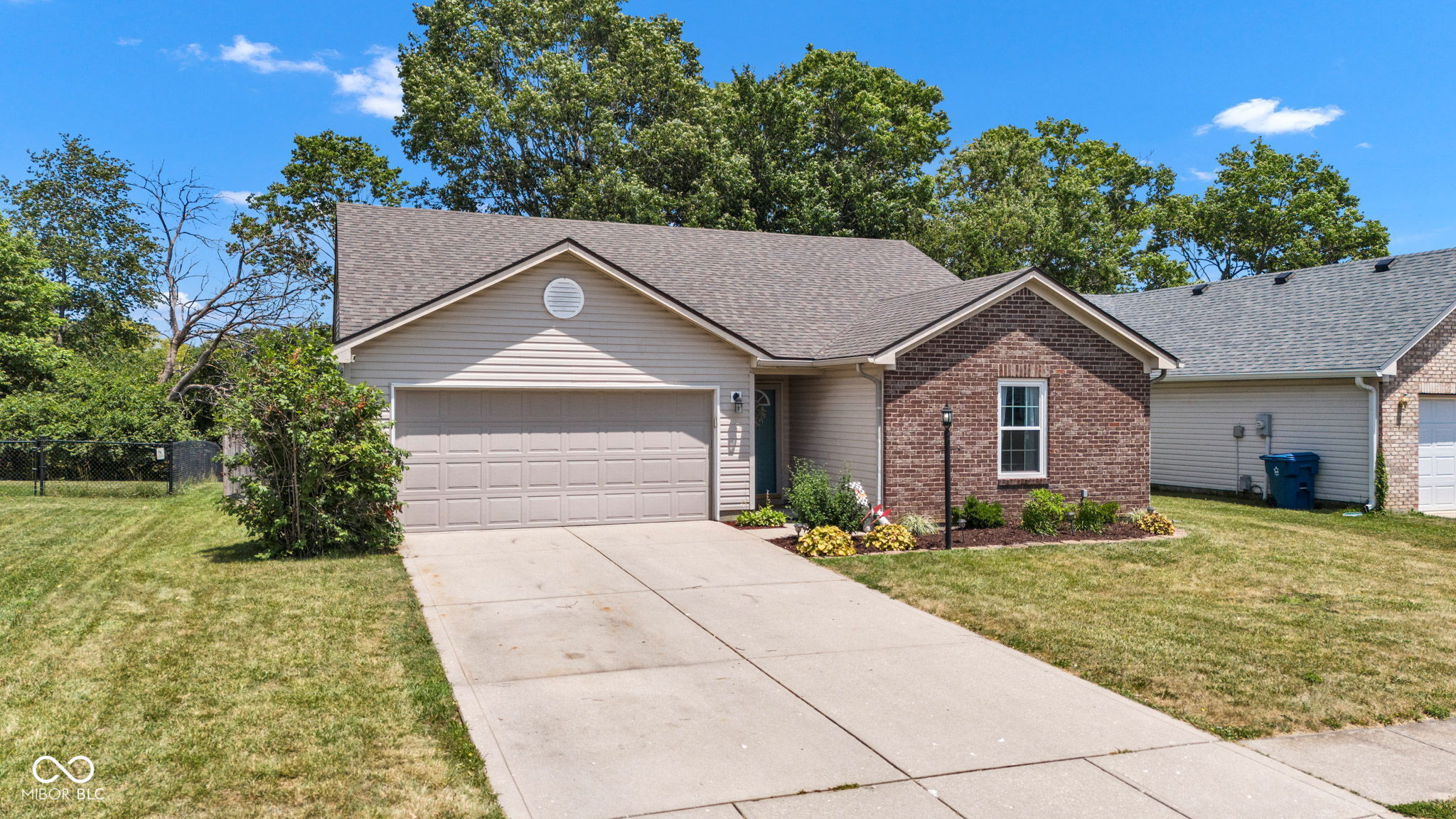7702 Wood Stream Drive